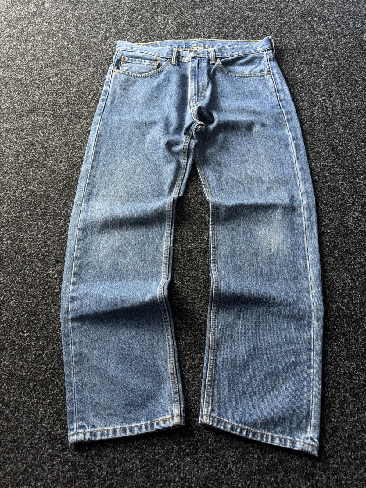 Vintage 00s 505 Levi’s Zip Fly Denim Jeans
