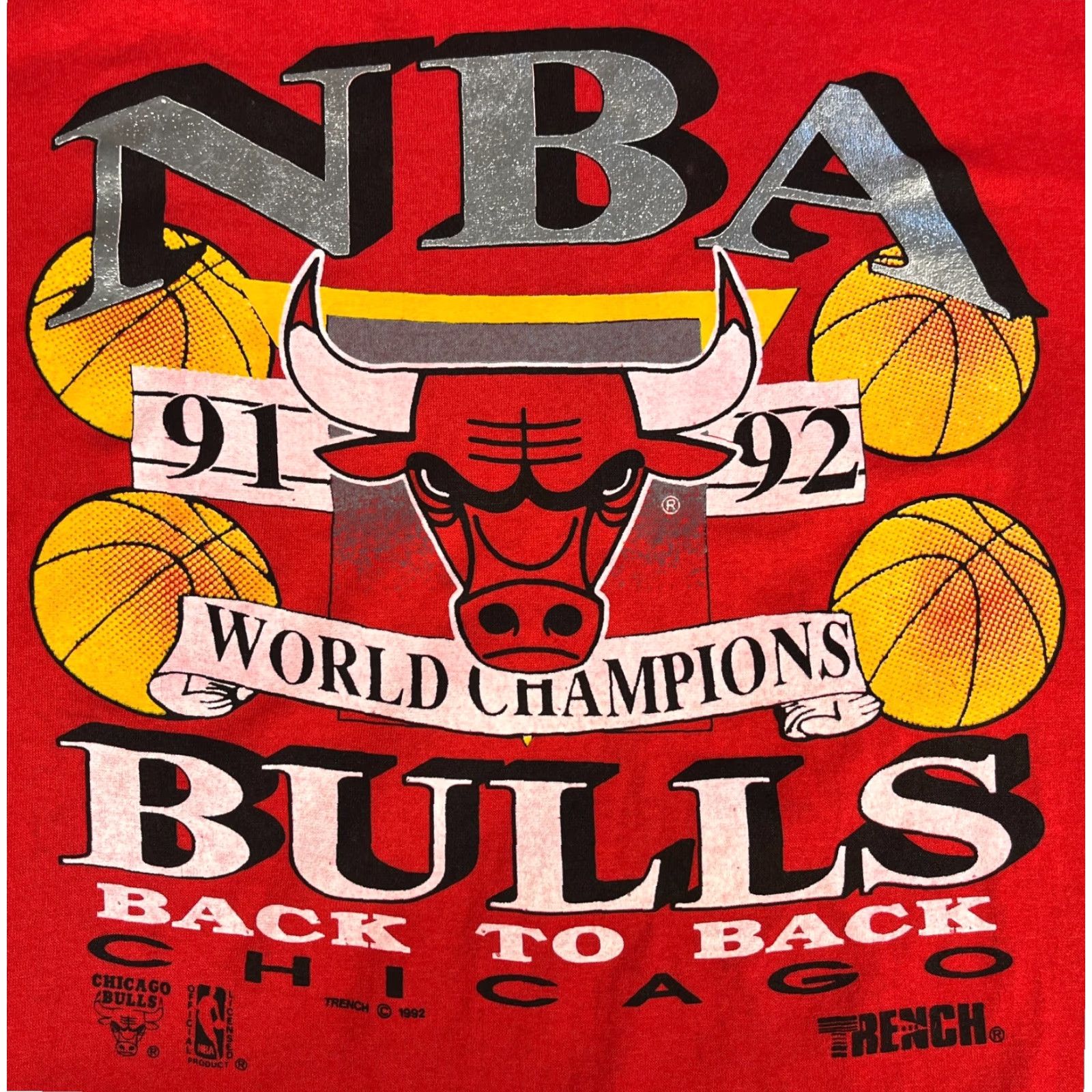 NBA VINTAGE Chicago Bulls 1992 Back To Back NBA Champions T-Shirt Mens Size L Red 90s Graphic Print Made in USA Trench Size US L / EU 52-54 / 3 - 3 Thumbnail