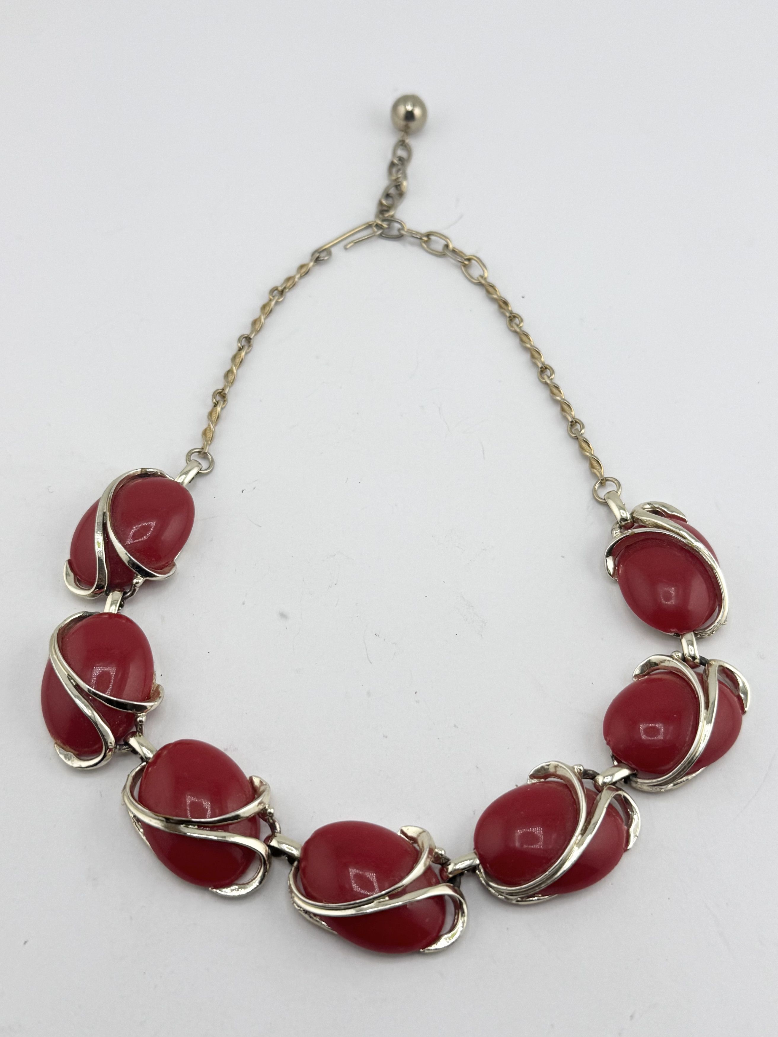 Vintage Vintage red thermoset collar necklace Size ONE SIZE - 2 Thumbnail