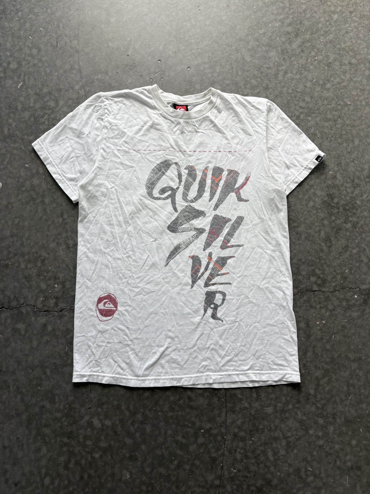 Quiksilver Vintage Y2K Quiksilver Graphic Tee Size US M / EU 48-50 / 2 - 1 Thumbnail