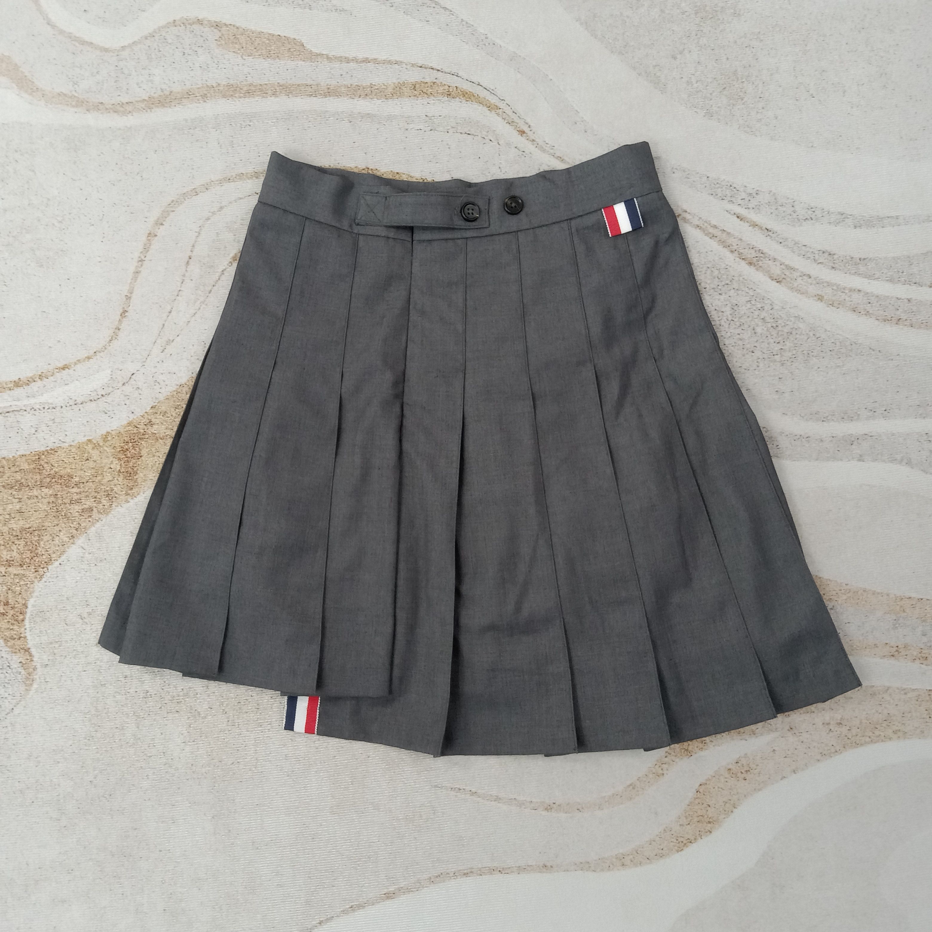 Thom Browne Thom Browne American Designer Skirts C228N13 Size 24" / US 00 / IT 34 - 1 Thumbnail