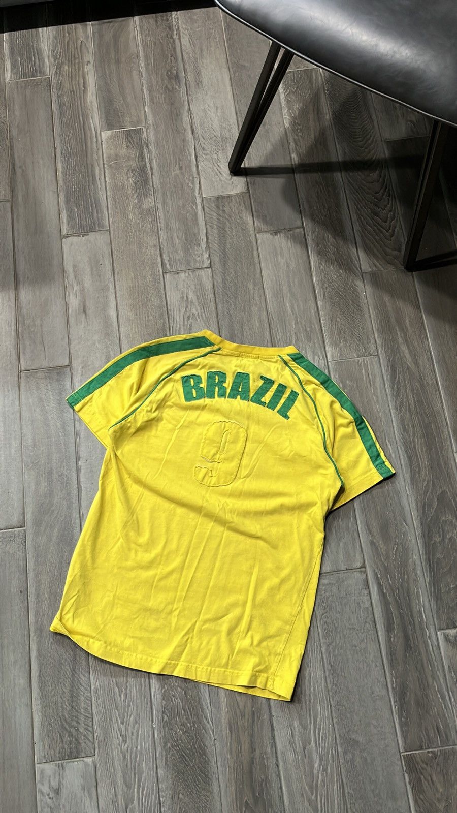 Japanese Brand × Vintage Vintage hype Brazil 9 Y2K tee Size US S / EU 44-46 / 1 - 5 Thumbnail