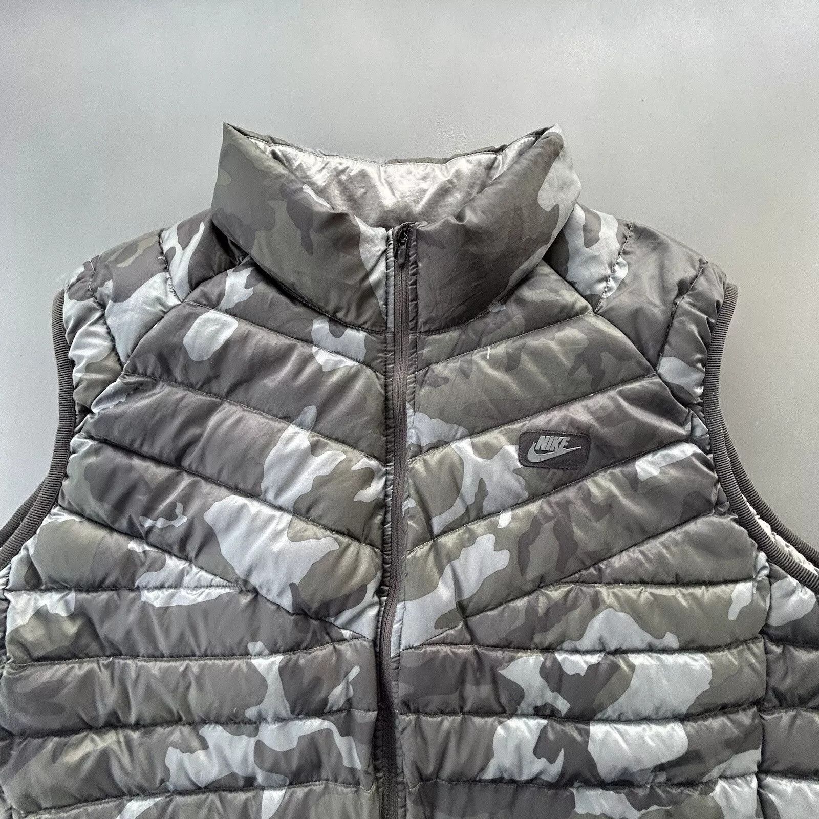 Nike Nike Tech Puffer Vest Mens XXL Camo Down Filled Size US M / EU 48-50 / 2 - 1 Thumbnail