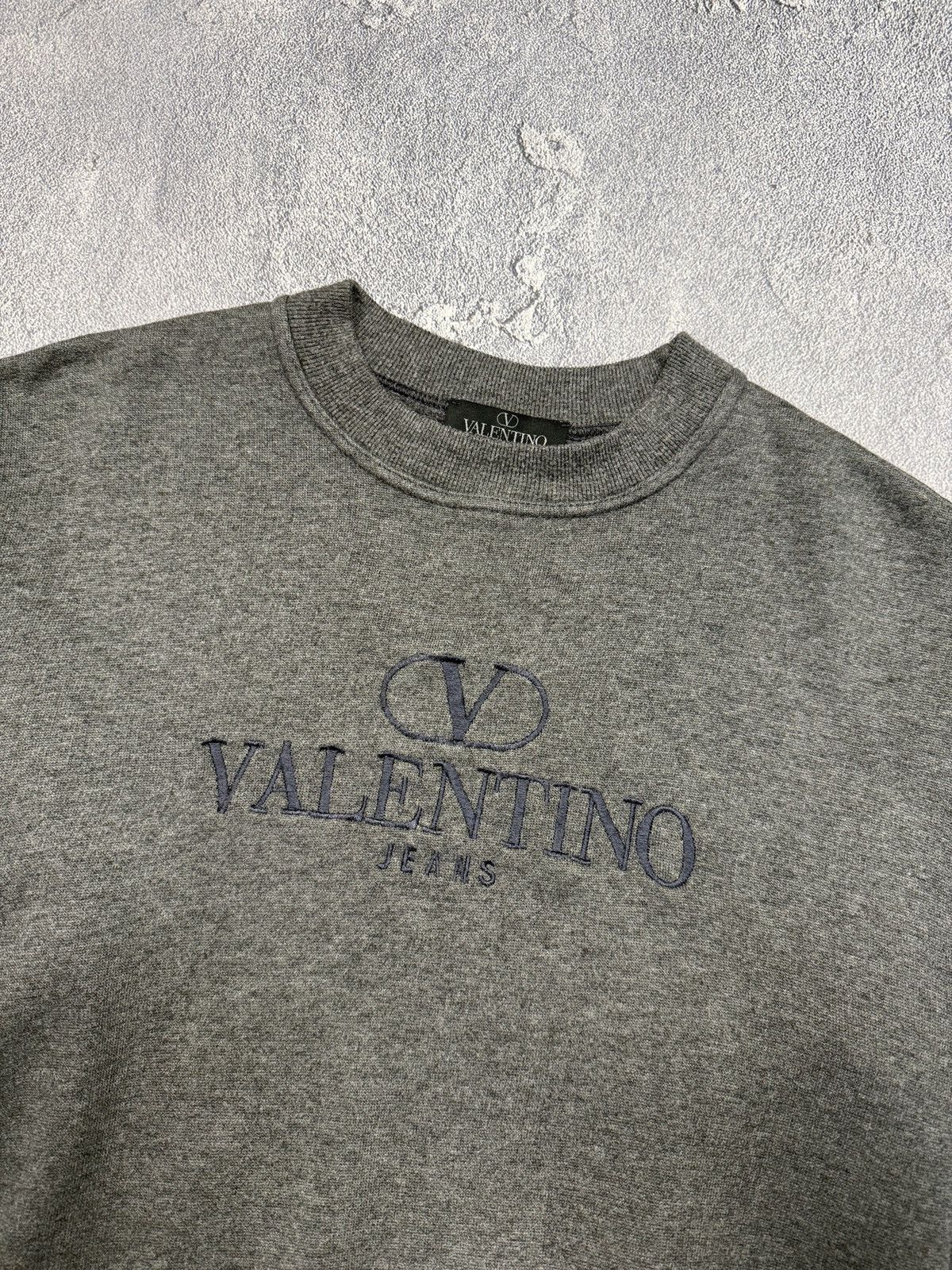Valentino Valentino Jeans Big Logo Embroidered Sweater Size US M / EU 48-50 / 2 - 2 Thumbnail