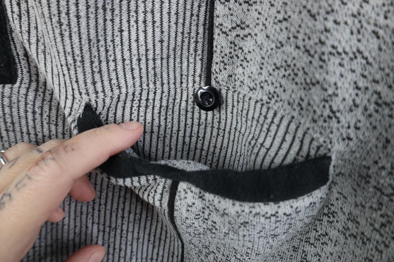 Vintage Vintage 90s Streetwear Block Collared Pullover Sweatshirt Size US XXL / EU 58 / 5 - 4 Thumbnail