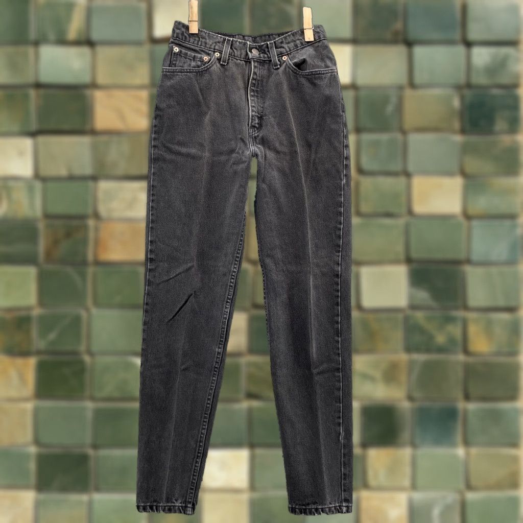 Levi's VTG Levi's 512 Jeans Women's Slim Taper 26x29 Black Denim 90s Grunge Streetwear USA Mens Girls Womens Size 26" / US 2 / IT 38 - 1 Thumbnail