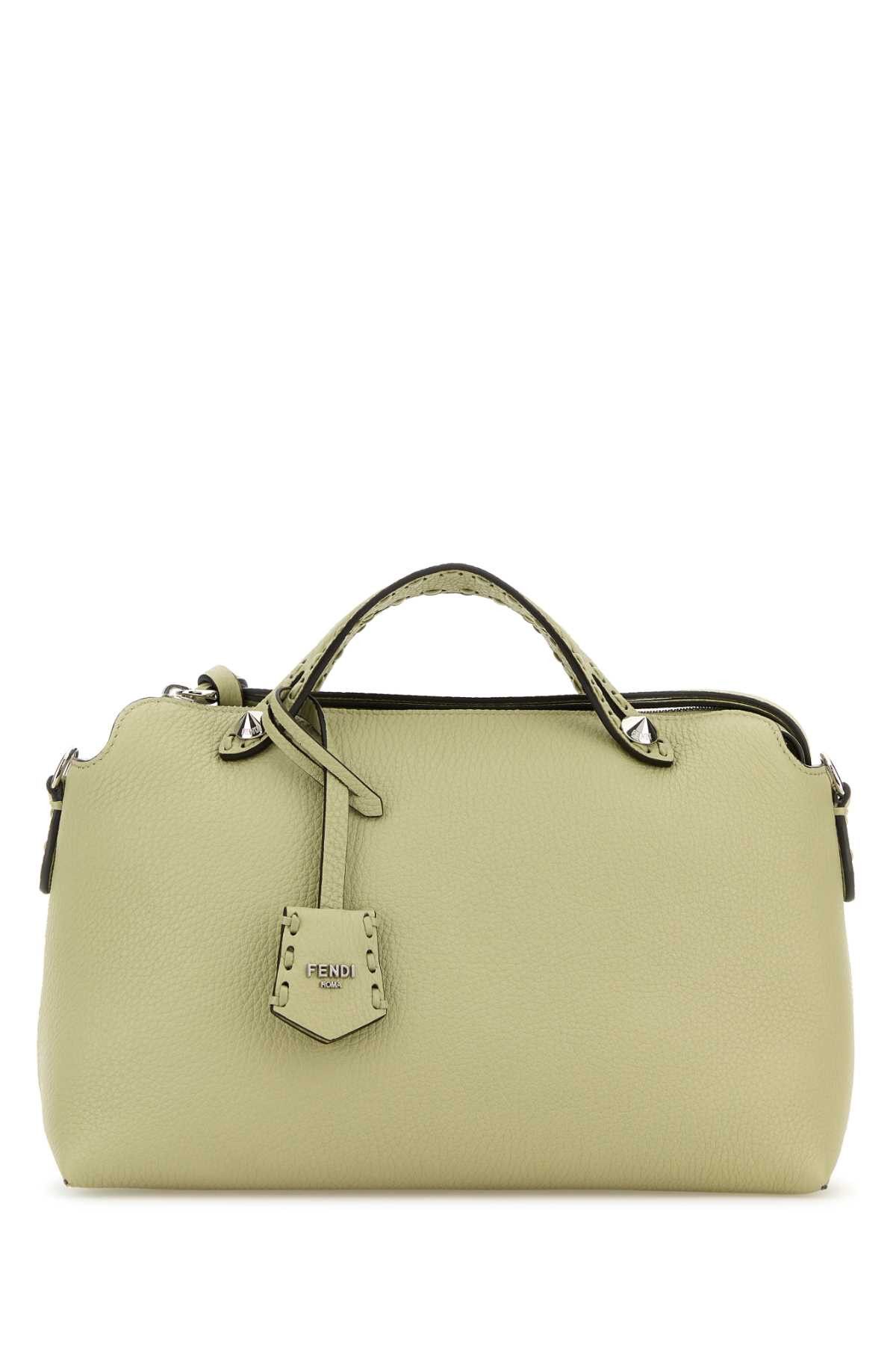 ハンドバッグ Fendi Pastel Green Leather Medium By The Way Handbag Fendi Pastel Leather Medium By The Way Handbag in Green | Lyst