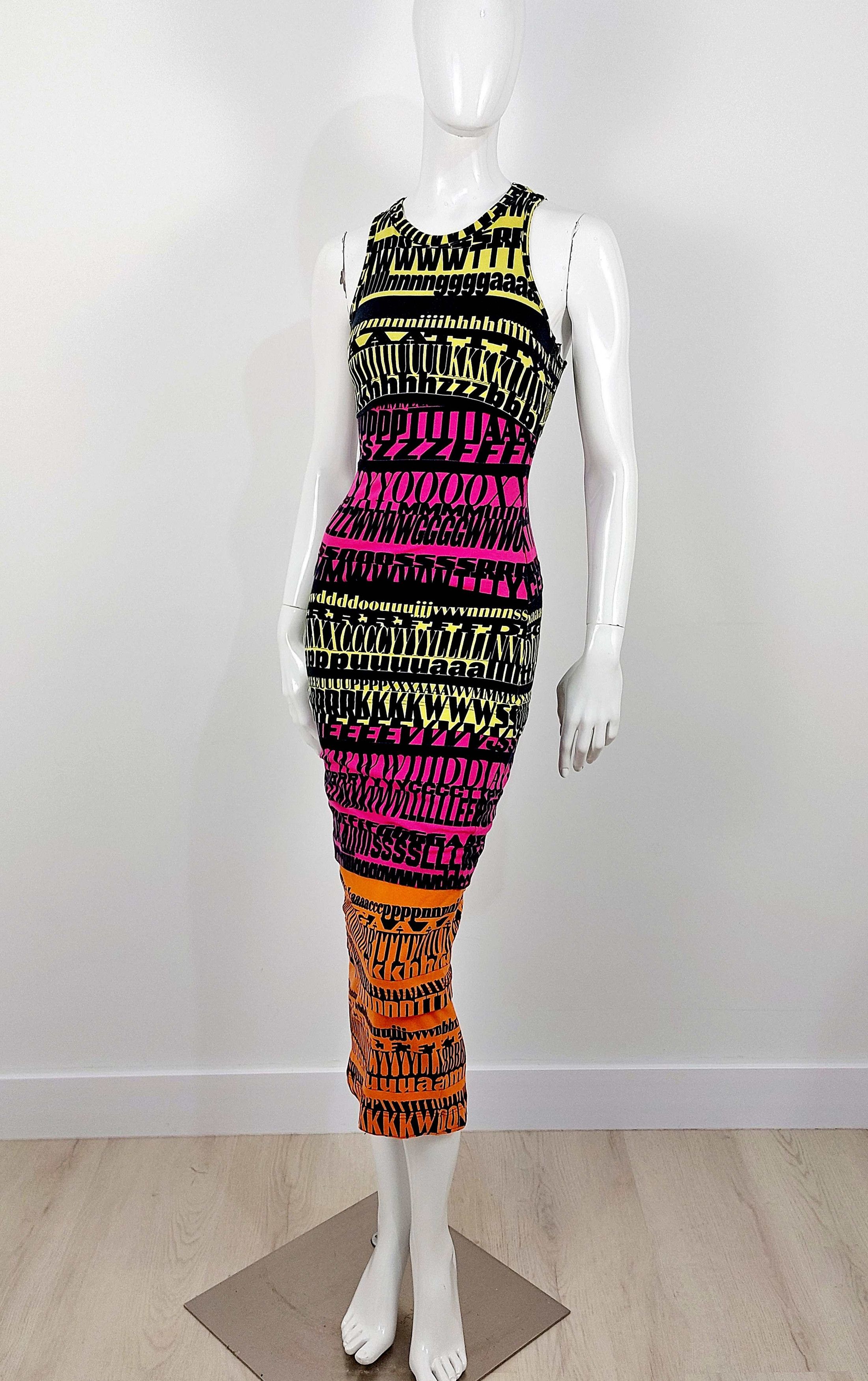 Dolce & Gabbana Runway 2012 F/W Dolce & Gabbana Alphabet Fergie Dress Size S / US 4 / IT 40 - 6 Thumbnail