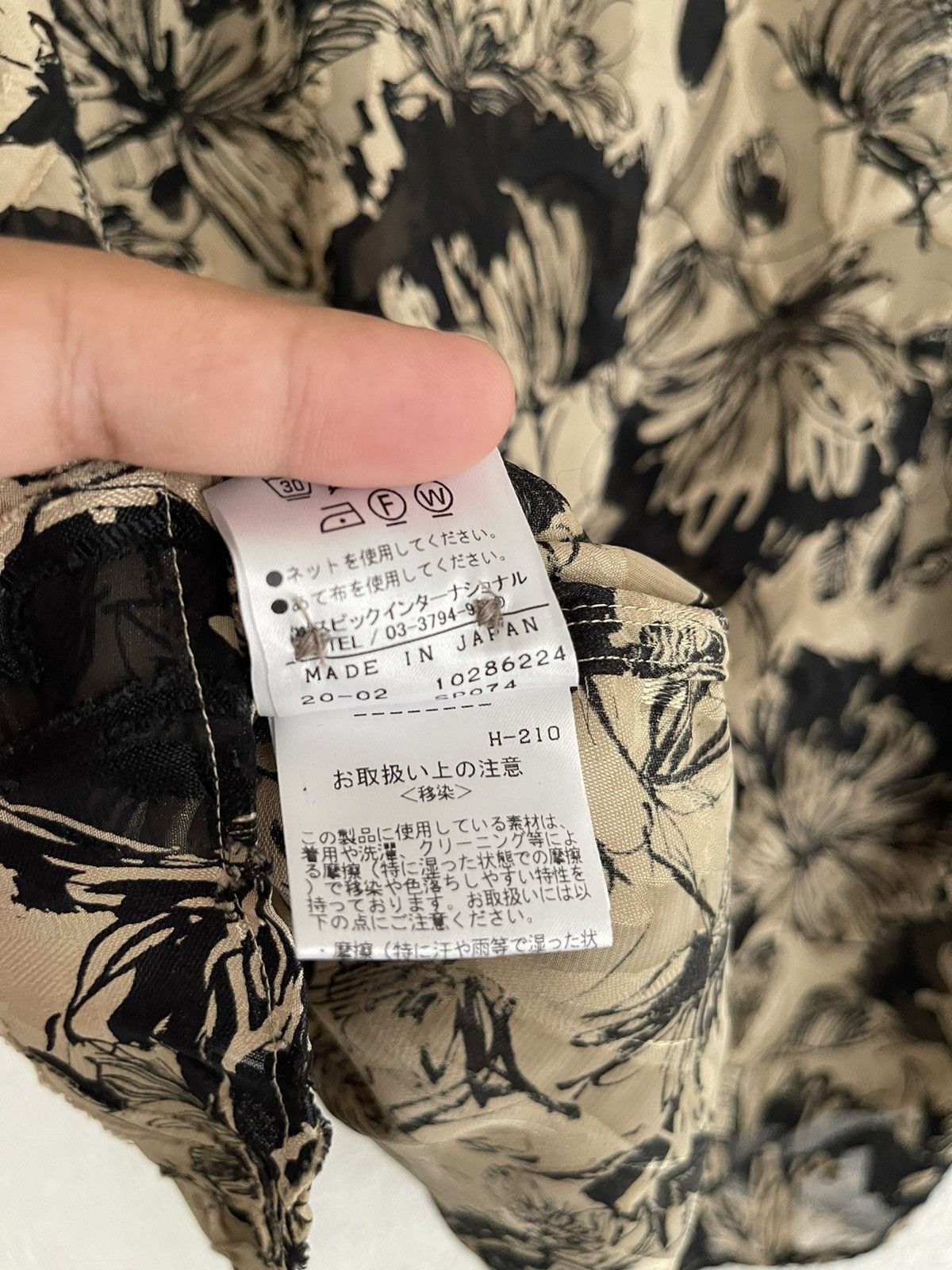 Tornado Mart Tornado Mart Floral Lace Button Shirt Size US L / EU 52-54 / 3 - 7 Thumbnail
