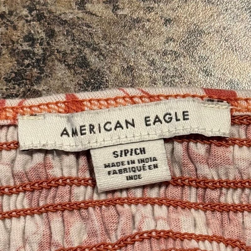 American Eagle Outfitters American Eagle Y2K Crop Top Floral Smocked S Coquette Boho Size S / US 4 / IT 40 - 3 Thumbnail