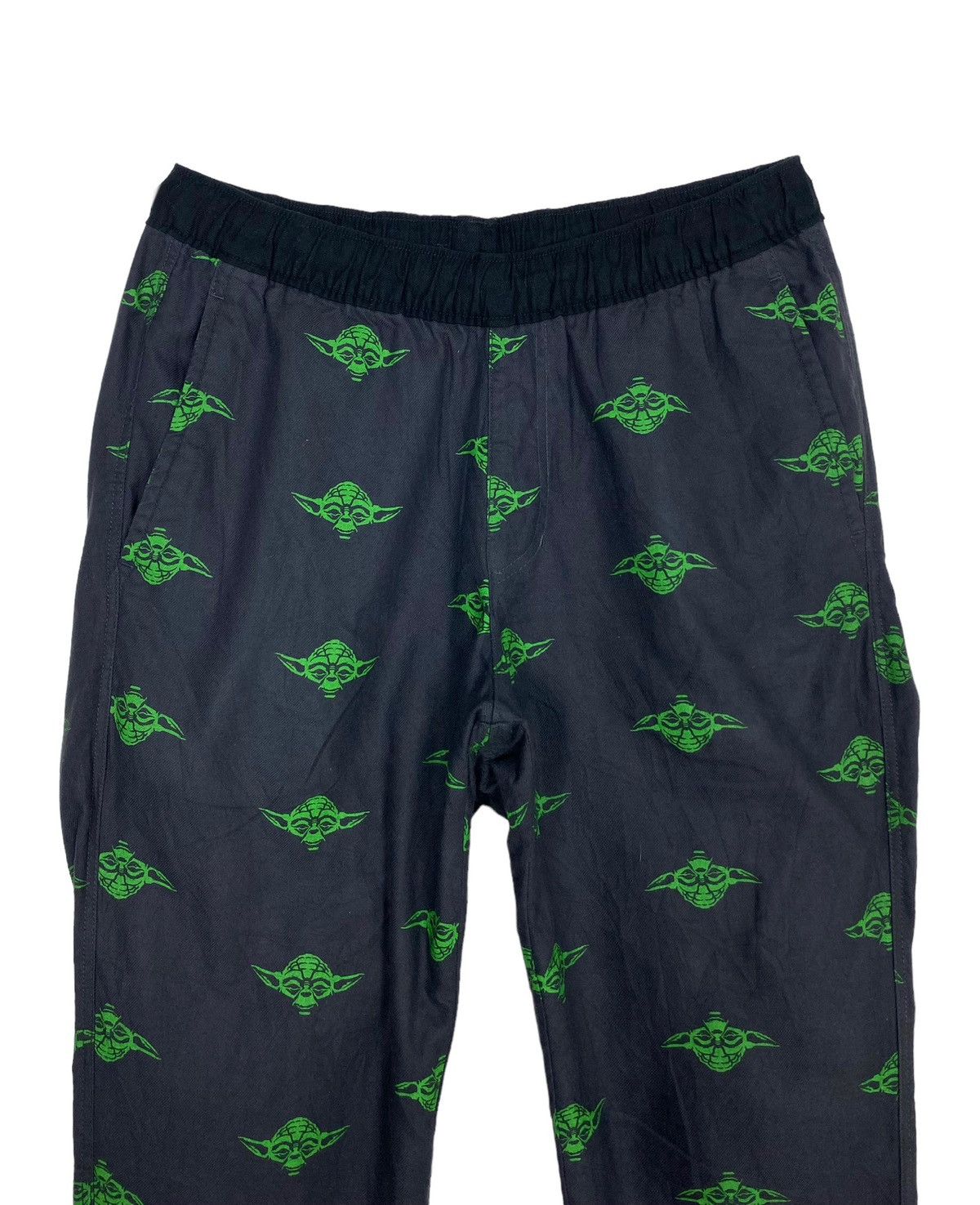 Star Wars Rare‼️ Uniqlo Star Wars Yoda Full Print Sweatpants Size US 30 / EU 46 - 2 Thumbnail