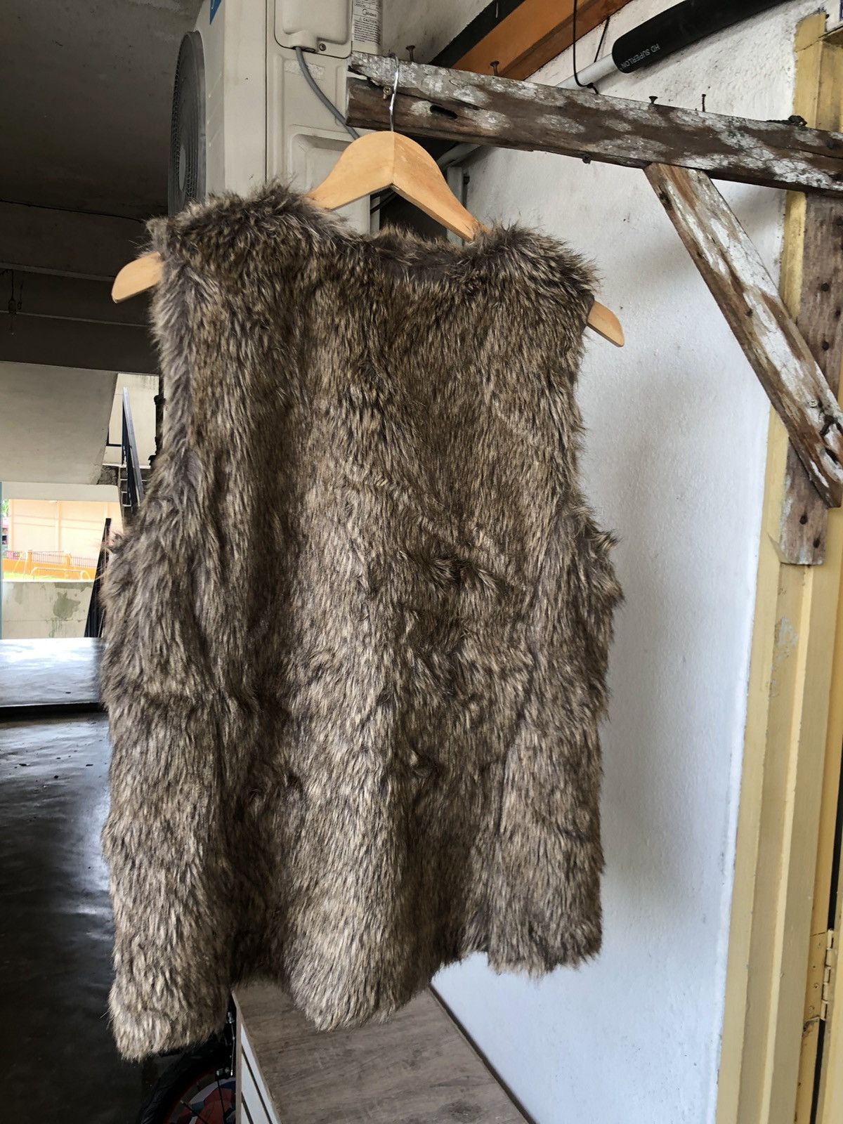 If Six Was Nine Old Navy Faux Fur Punk Vest Brown If Six Was Nine Size US M / EU 48-50 / 2 - 9 Thumbnail