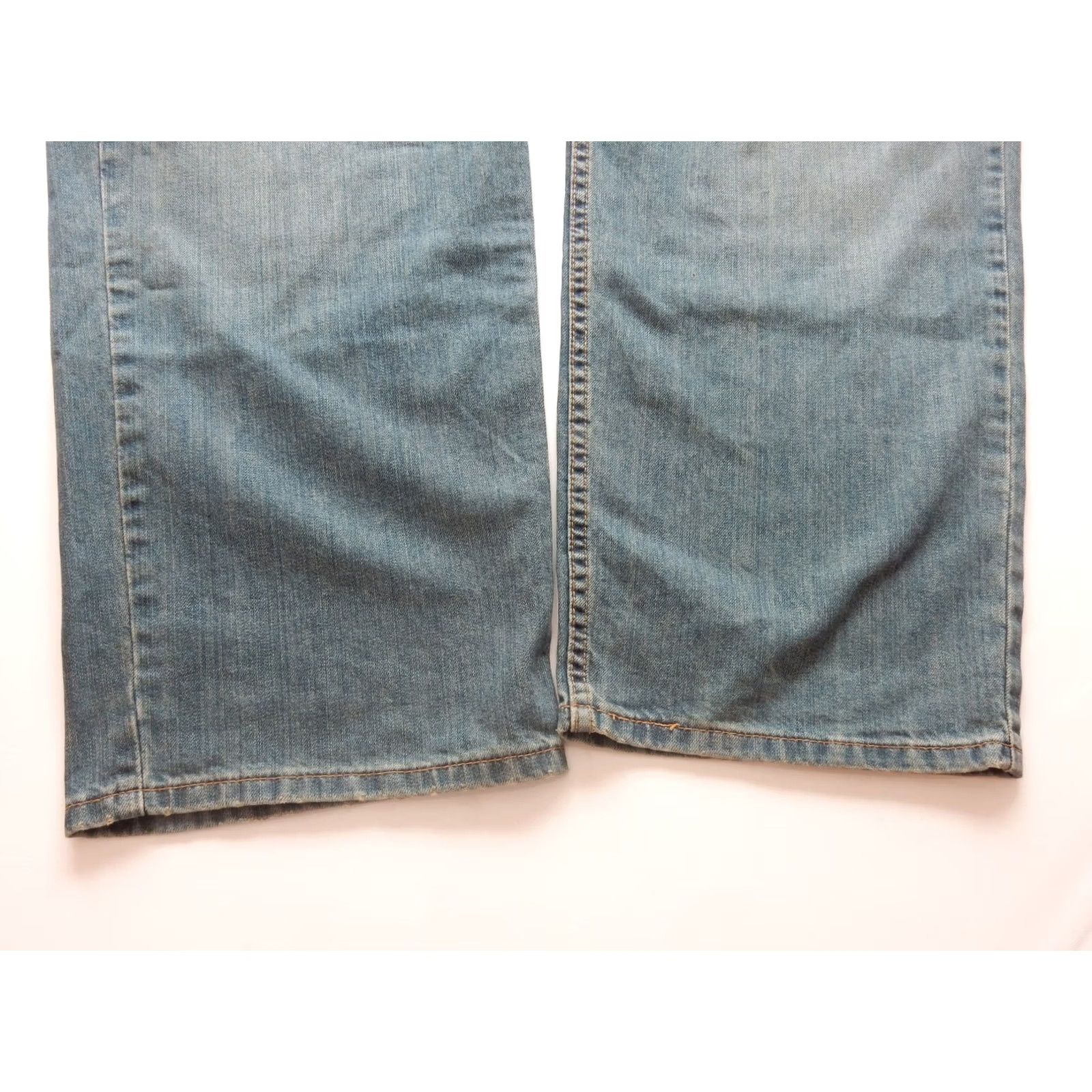 Levi's Levi's Jeans 48x30 Denim Blue 559 Straight MenSize 48 Inseam 30 Regular Size US 32 / EU 48 - 4 Thumbnail