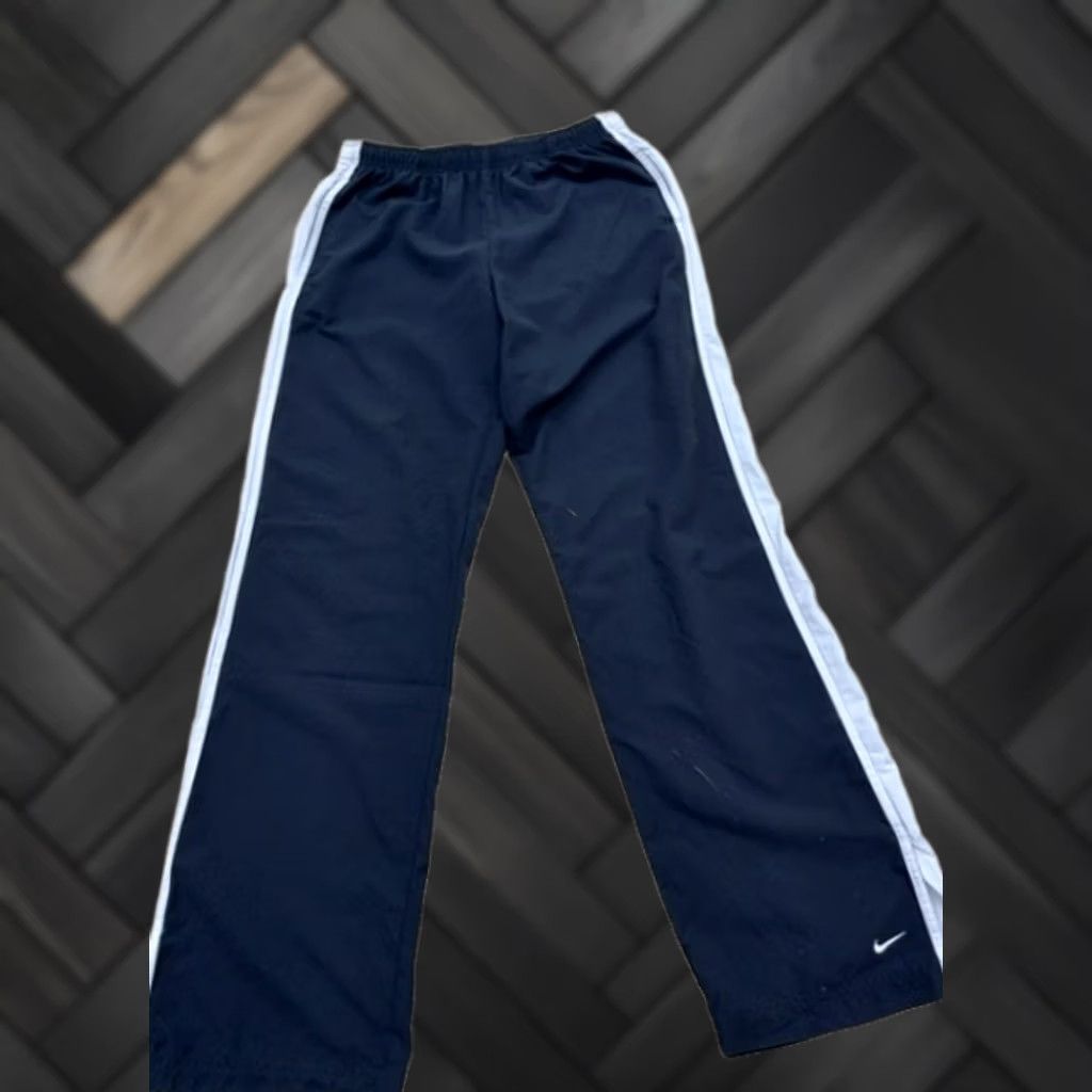 Nike Nike Women’s Black Track Pants Size M 100% Polyester Size 32" / US 10 / IT 46 - 1 Thumbnail