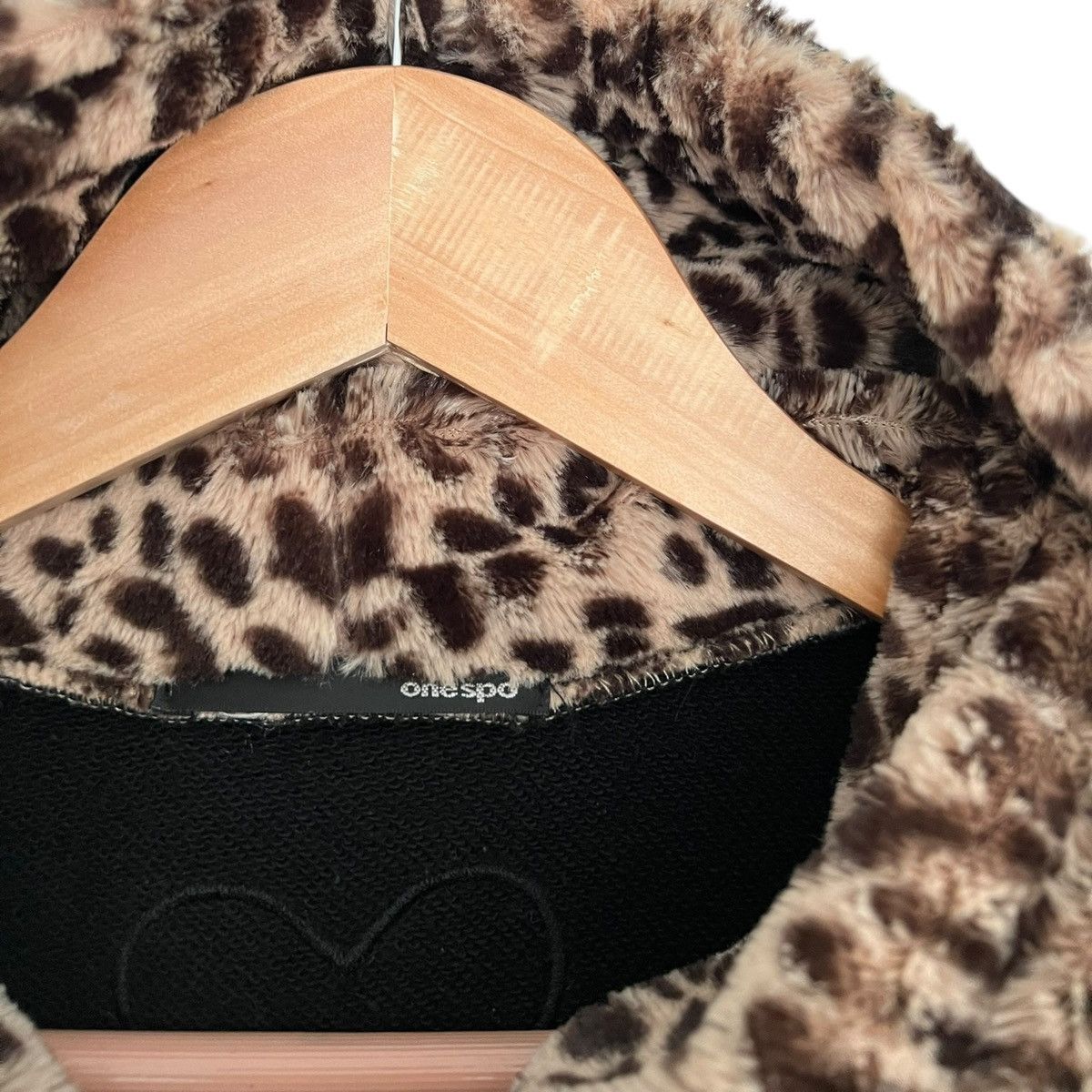 Japanese Brand Leopard trim print hoodie Size S / US 4 / IT 40 - 3 Thumbnail