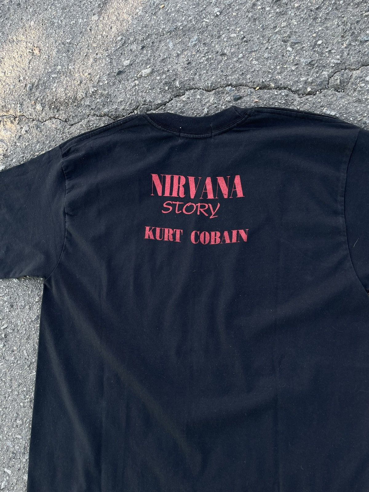 Band Tees ❗️RARE❗️Vintage Nirvana Kurt Cobain T-Shirt Band Tee Y2K Size US M / EU 48-50 / 2 - 8 Thumbnail