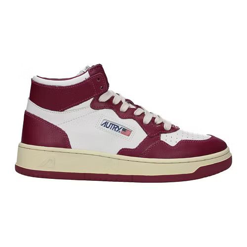 image of Autry Ob1O1E0224 Sneakers In White / Amethyst in White/Amethyst, Men's (Size 10)