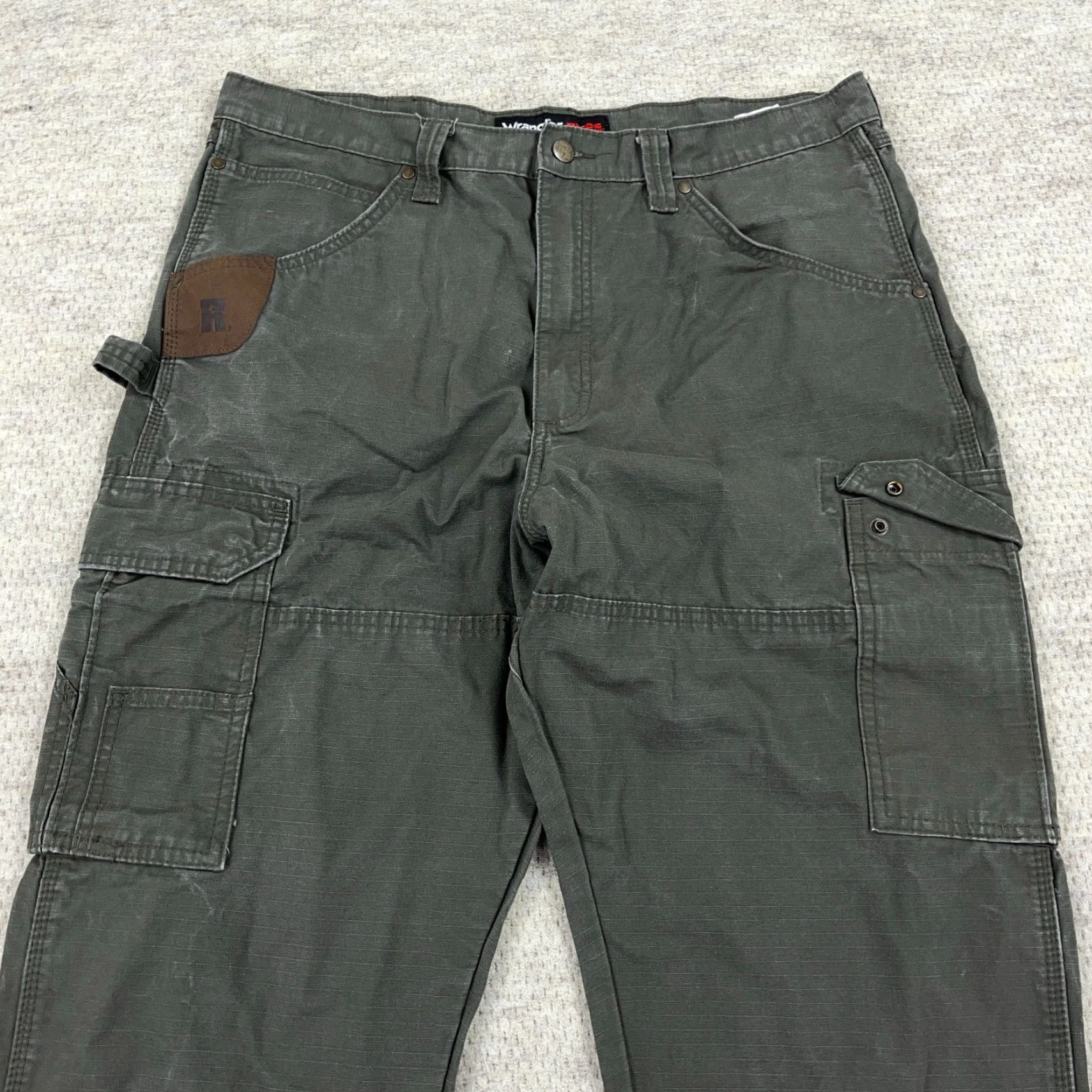 Wrangler Wrangler RIGGS Cargo Pants Men 38x34 Green Canvas Relaxed Fit Carpenter Y2K Size US 38 / EU 54 - 4 Thumbnail