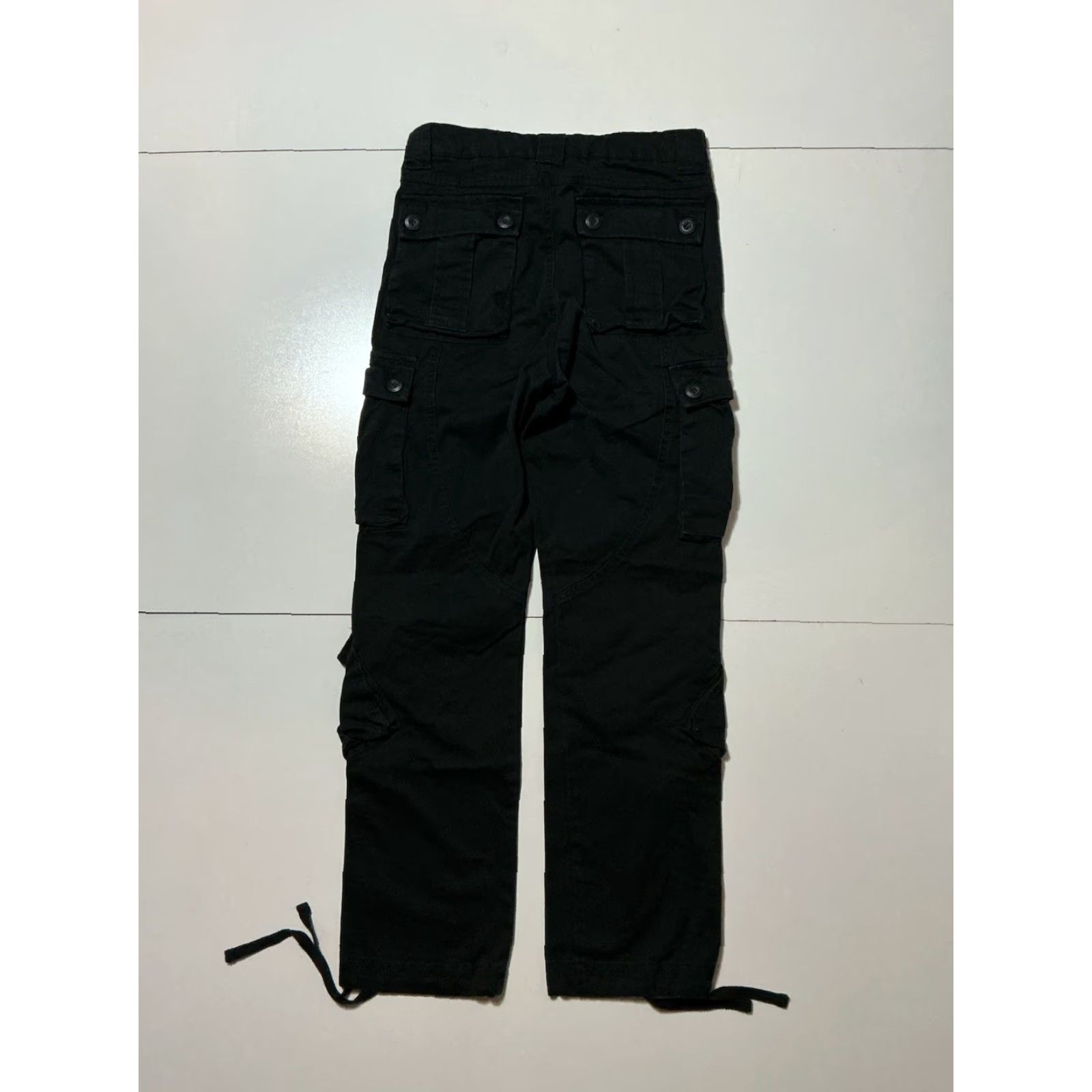 Vintage **Matchstick Workwear Black 8 Pocket Cargo Pants Men's 29** User: **Matchstick Workwear 8 Pocket Black Cargo Pants Men's 29** Size US 29 - 3 Thumbnail