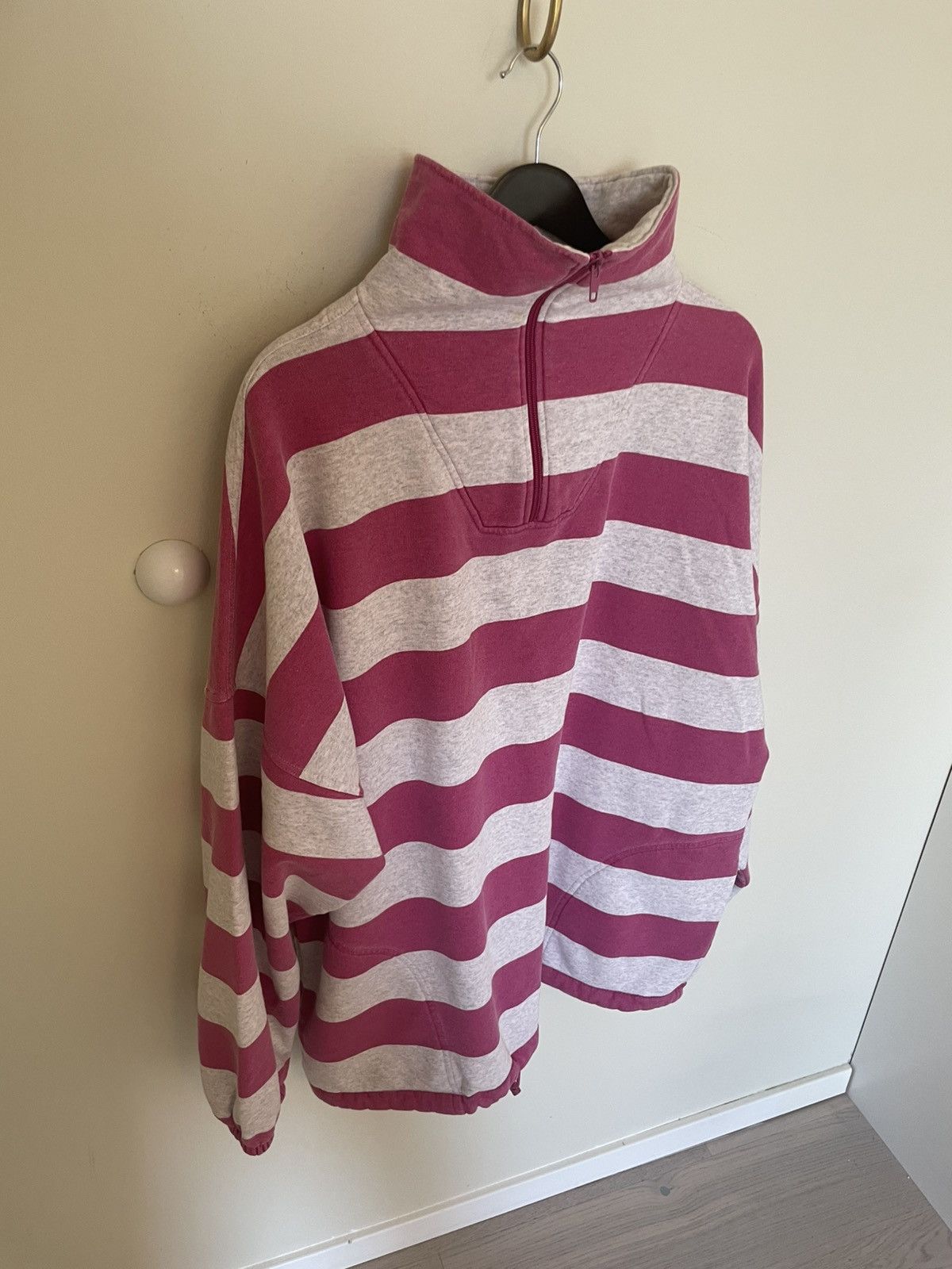 Balenciaga Balenciaga pink striped sweatshirt (playboi carti grail) Size US L / EU 52-54 / 3 - 16 Thumbnail