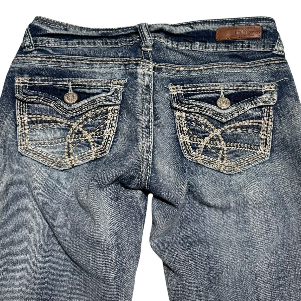 Other Wallflower Pockets Flare Denim Jeans Juniors 29x30 3/8 Size 29" - 3 Thumbnail