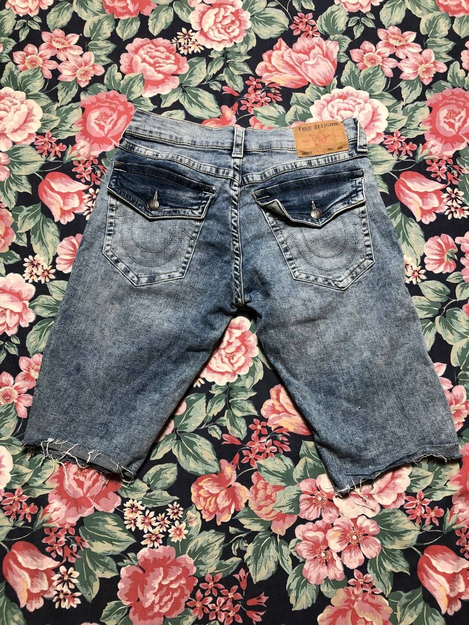 True Religion True Religion Ricky Straight Shorts Size US 32 / EU 48 - 24 Thumbnail