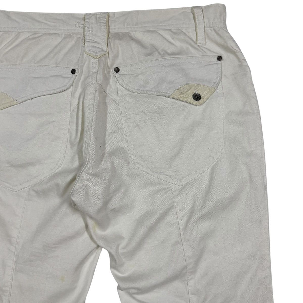 HIDEAWAYS Vtg🔥HIDEAWAYS Bell Bottom Wide White Pants Size US 33 - 12 Thumbnail