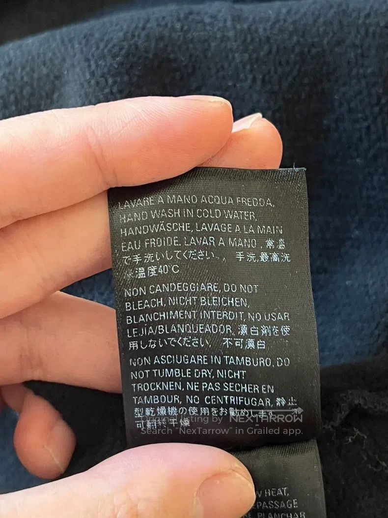 Balenciaga Balenciaga Tank top Size US M / EU 48-50 / 2 - 7 Thumbnail