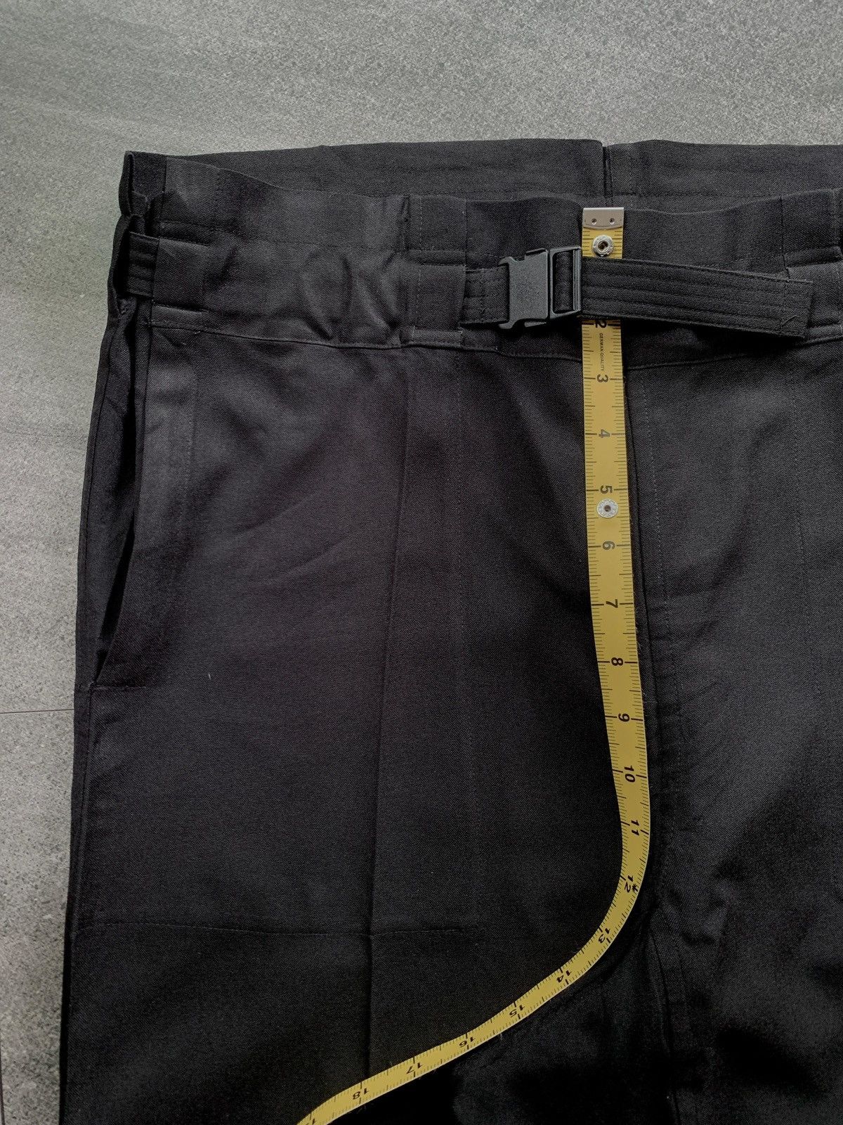 Issey Miyake FREE TAX! ME Relaxed Belted Trousers Size US 32 / EU 48 - 15 Thumbnail