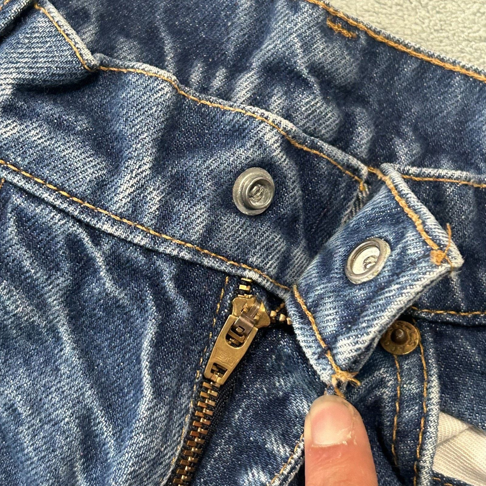 Levi's Levis 562 Orange Tabs Jeans Youth 8 22x21 Button Fly USA Size 22" - 5 Thumbnail