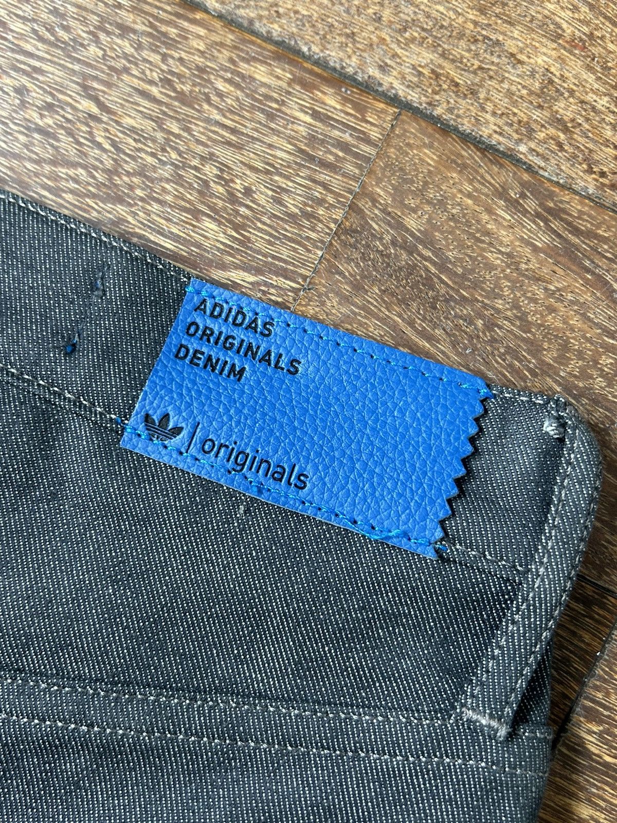 Adidas × Designer × Yeezy Adidas Original Barrel Leg Denim Pants Size US 26 / EU 42 - 8 Thumbnail