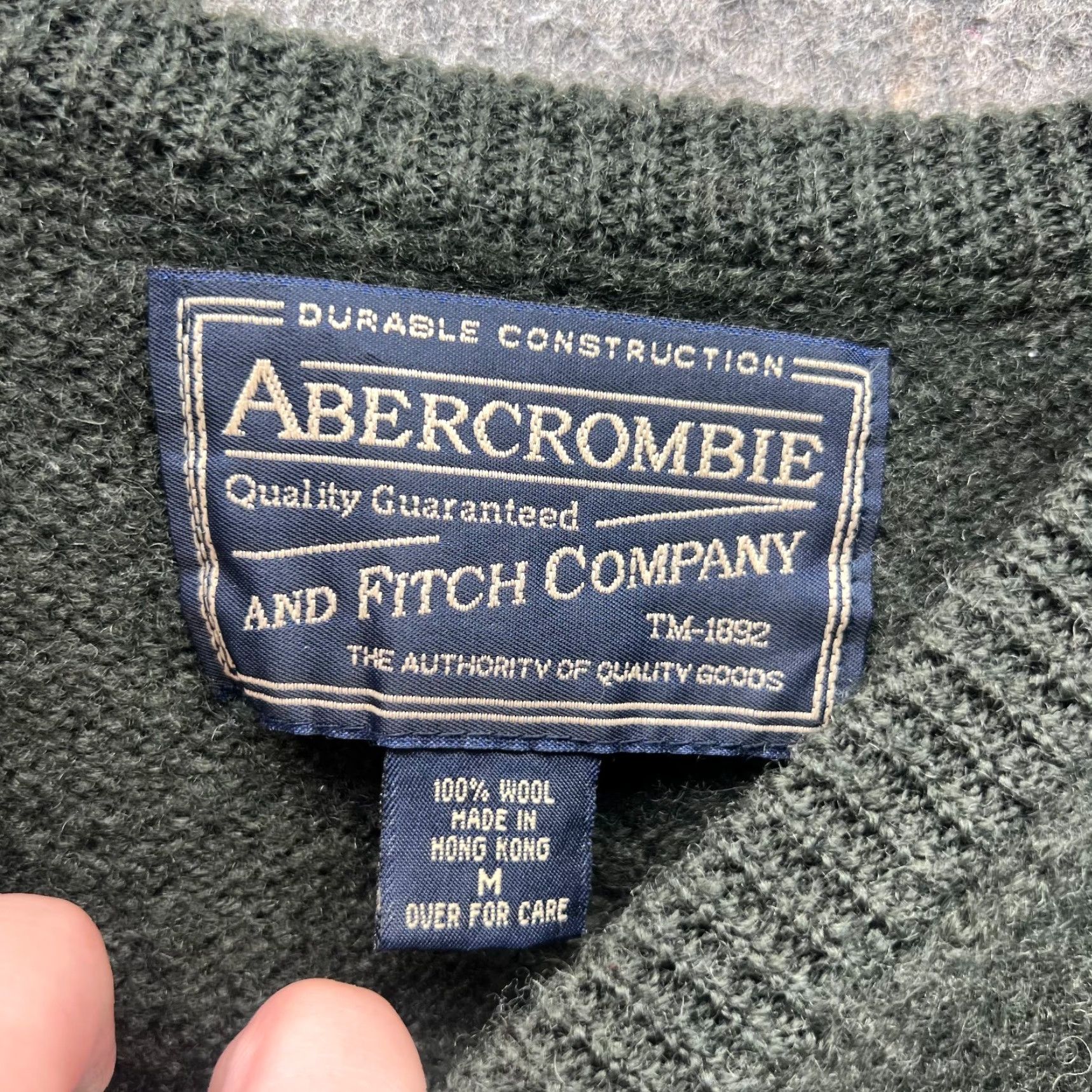 Abercrombie & Fitch VINTAGE Abercrombie & Fitch Sweater Pullover Men M Green Wool V-Neck Size US M / EU 48-50 / 2 - 7 Thumbnail