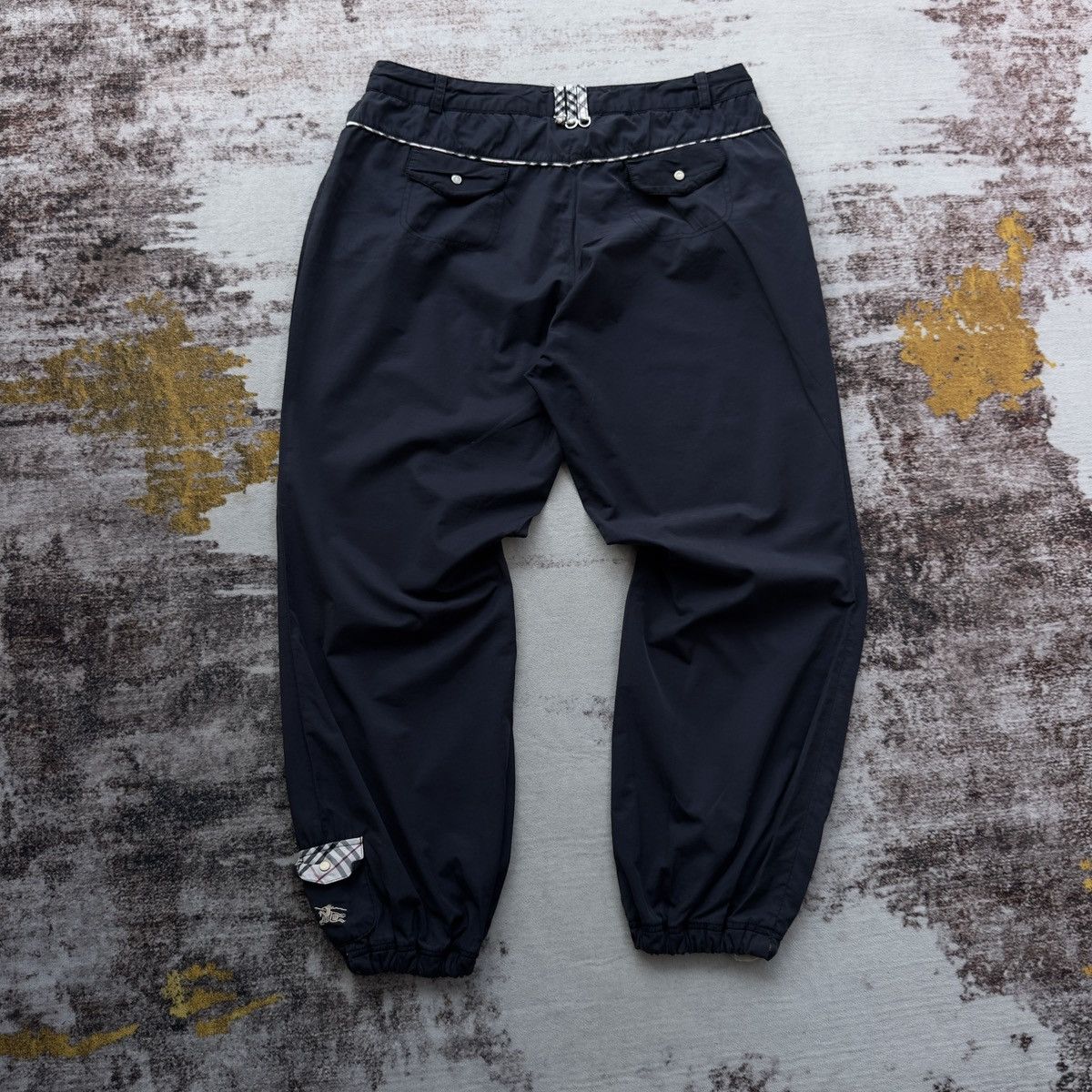 Burberry VINTAGE BURBERRY TACTICAL NYLON PANTS Y2K Size US 32 / EU 48 - 14 Thumbnail