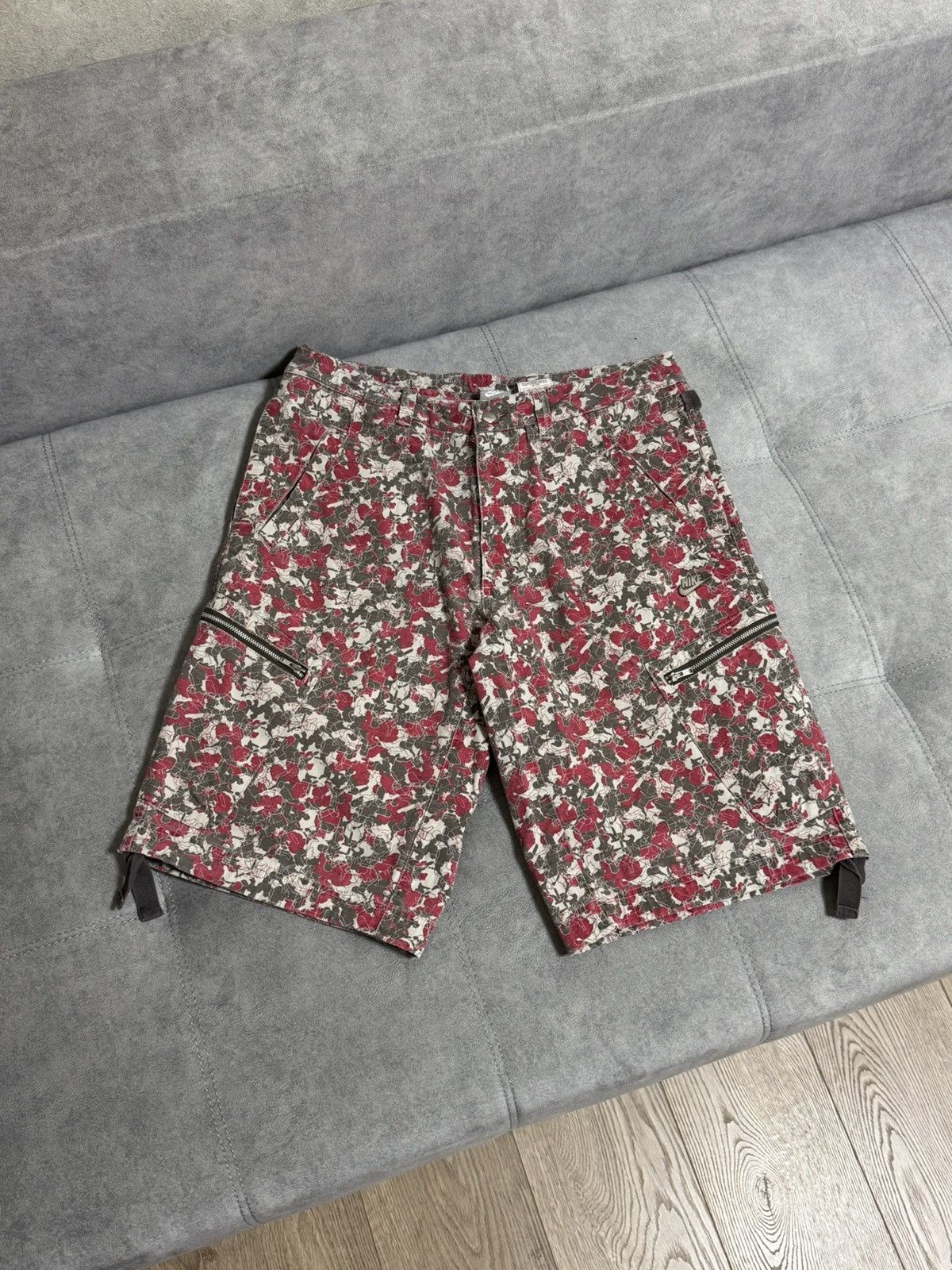 Nike × Vintage Vintage Nike Baggy Cargo Y2K shorts military sport size M Size US 32 / EU 48 - 1 Thumbnail