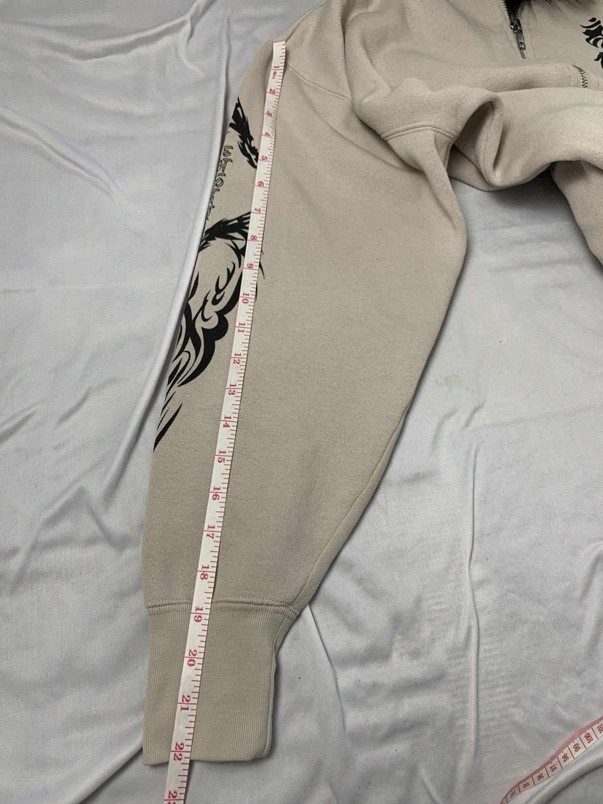 Le Grande Bleu (L.G.B.) Fur hoodie japanese style thrifwave vkei undefined ifsx Size US M / EU 48-50 / 2 - 10 Thumbnail