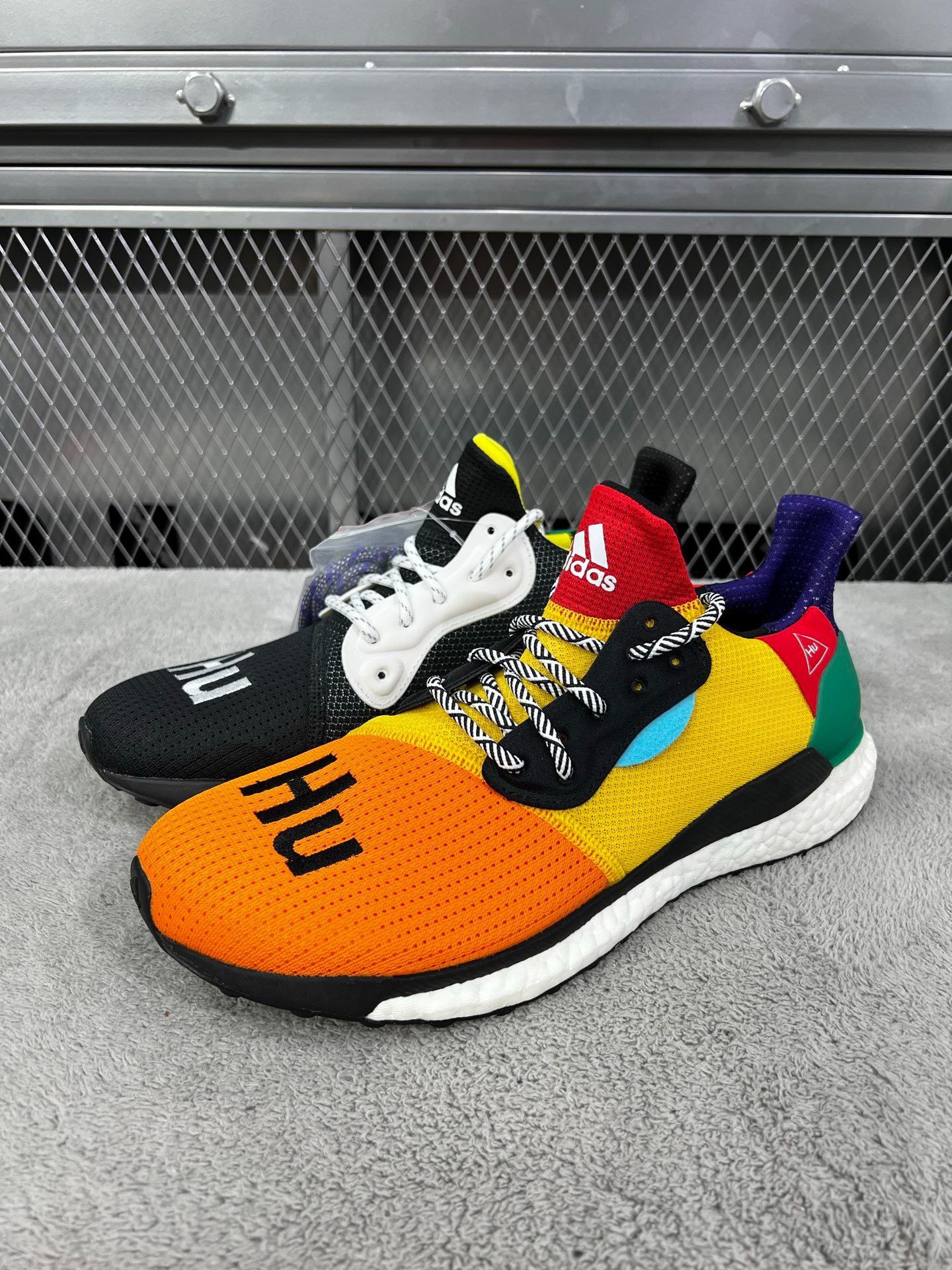 Adidas Adidas Multi Lowtop Sneakers 43 Men Size US 10 / EU 43 - 1 Thumbnail