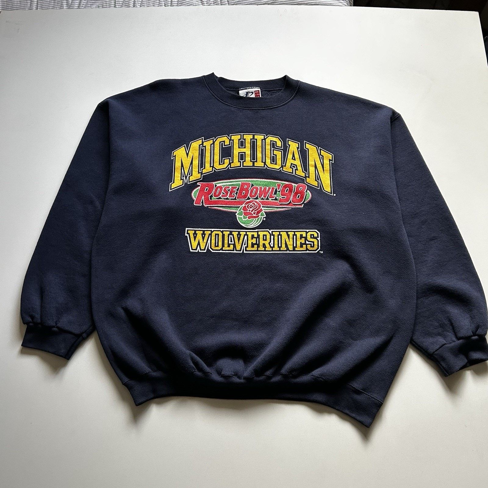 Logo Athletic × NCAA × Vintage Michigan Wolverines Sweatshirt 2XL 90s NCAA Logo Athletic Size US XXL / EU 58 / 5 - 1 Thumbnail
