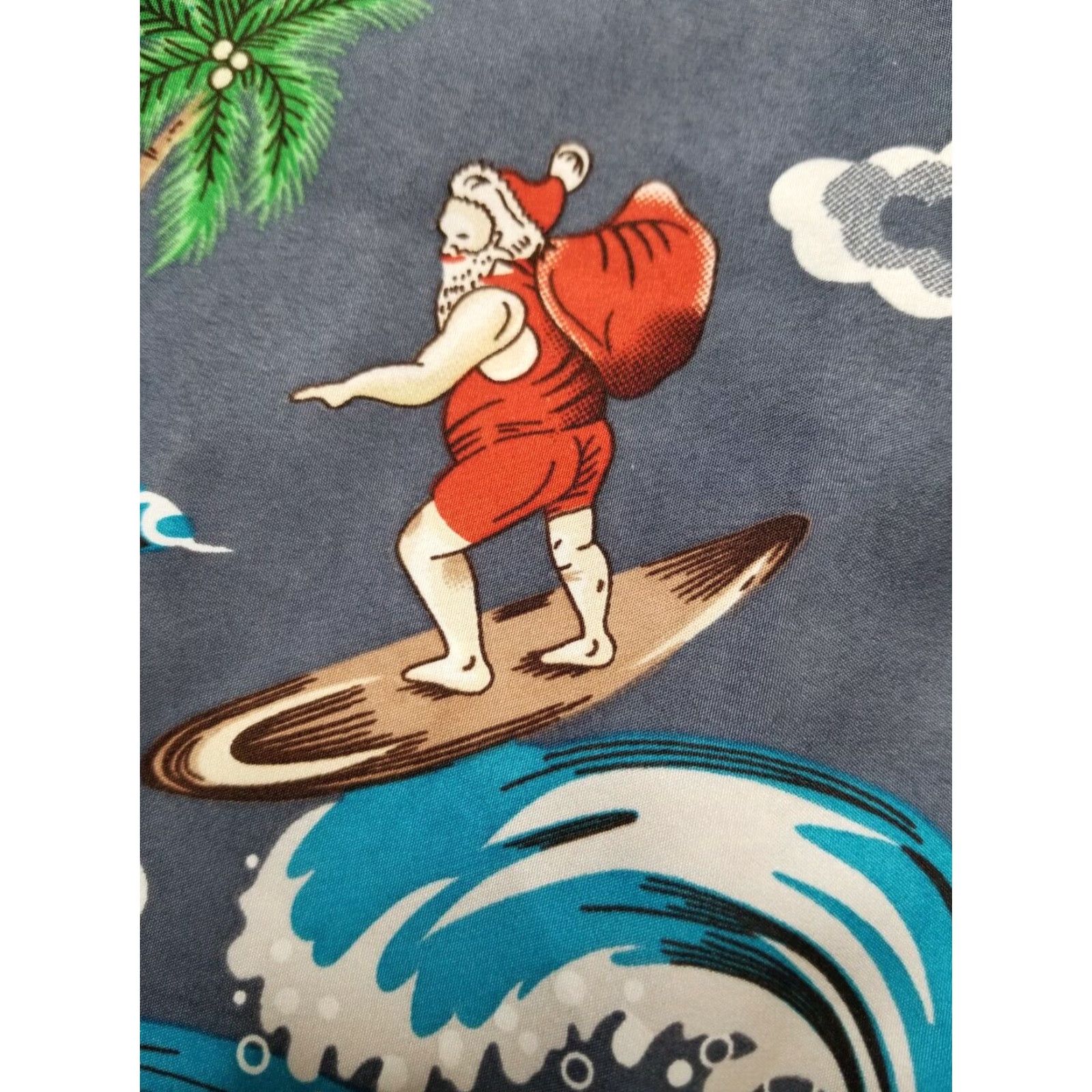 Vintage ALVISH Mens Surfing Santa Christmas Hawaiian Shirt Palms T S Size US S / EU 44-46 / 1 - 3 Thumbnail