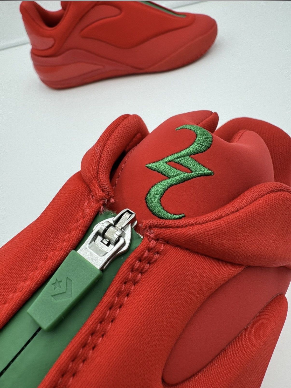 Converse Shai 001 Size US 10 / EU 43 - 7 Thumbnail