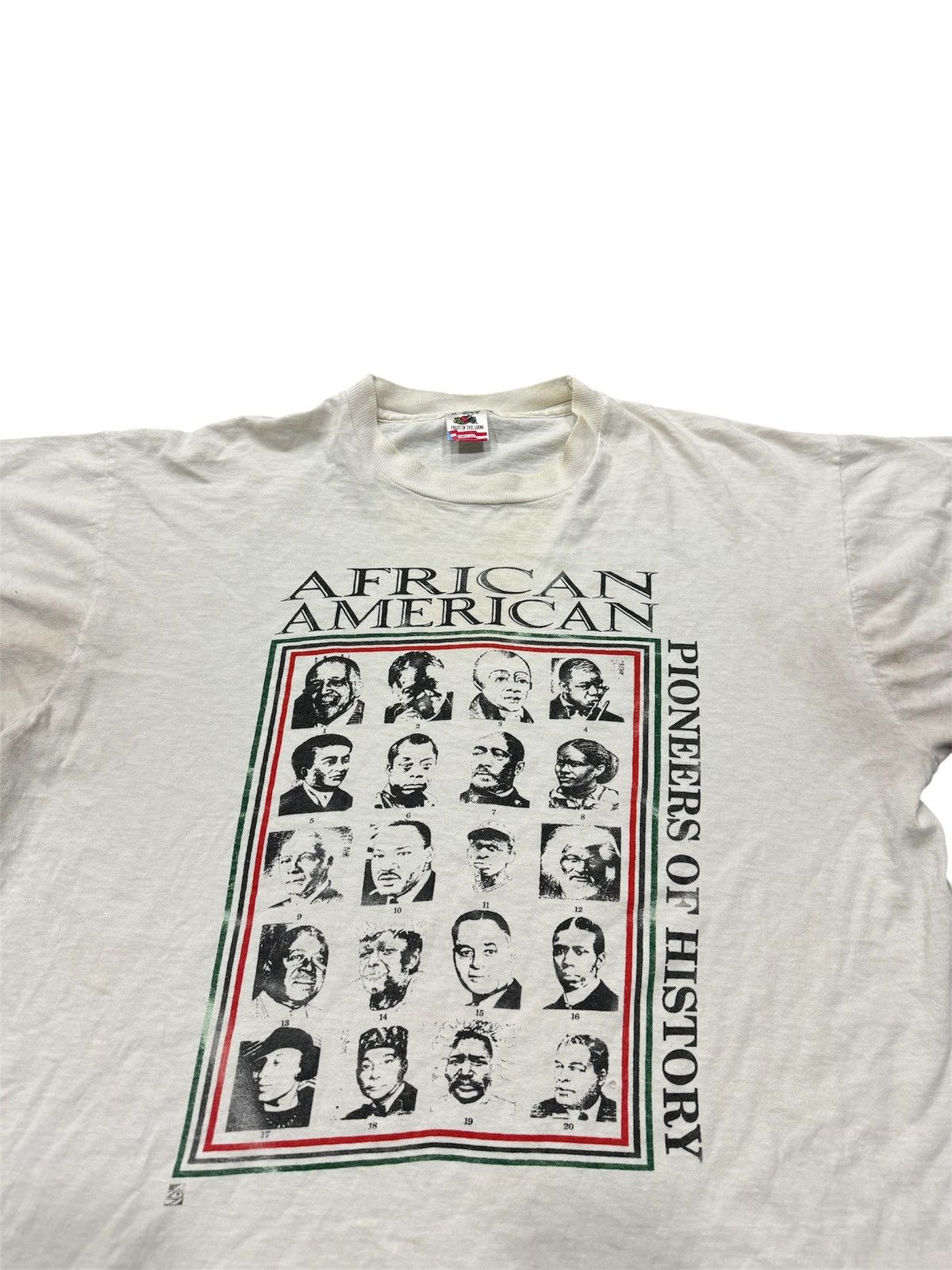 Vintage Vintage Black History Legend T shirt Size US XL / EU 56 / 4 - 2 Thumbnail
