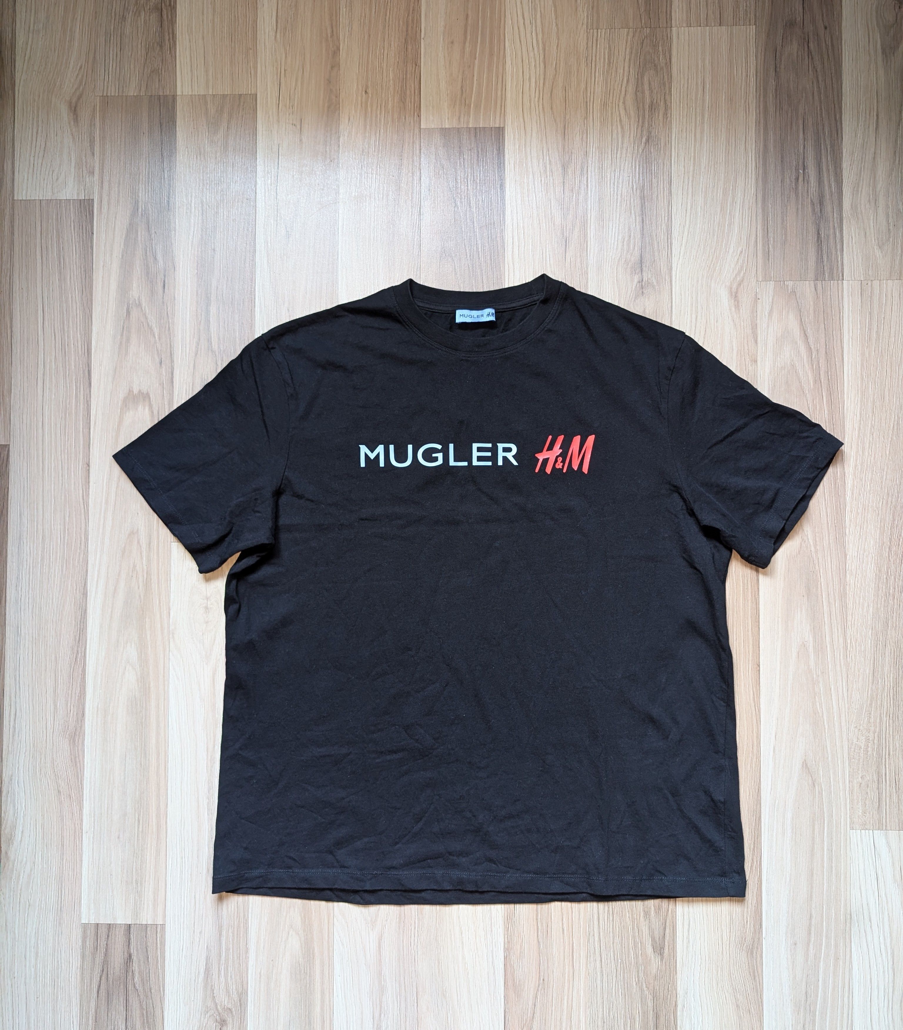 H&M × Mugler × Thierry Mugler Mugler x H&M Swirling Star