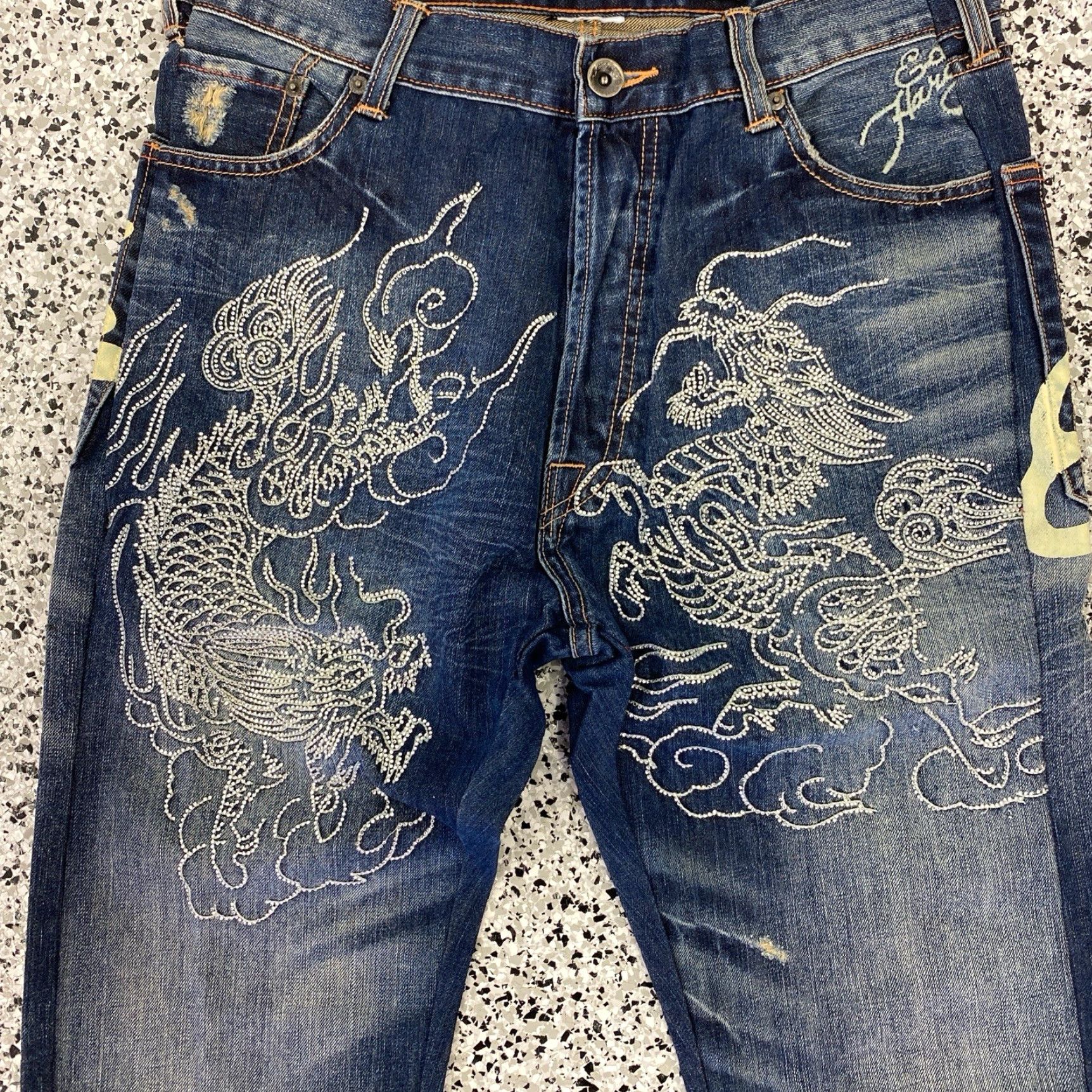 Ed Hardy VINTAGE Ed Hardy Dragons Jeans Relaxed Bootcut Denim 33x31 Men Blue Size US 33 - 3 Thumbnail