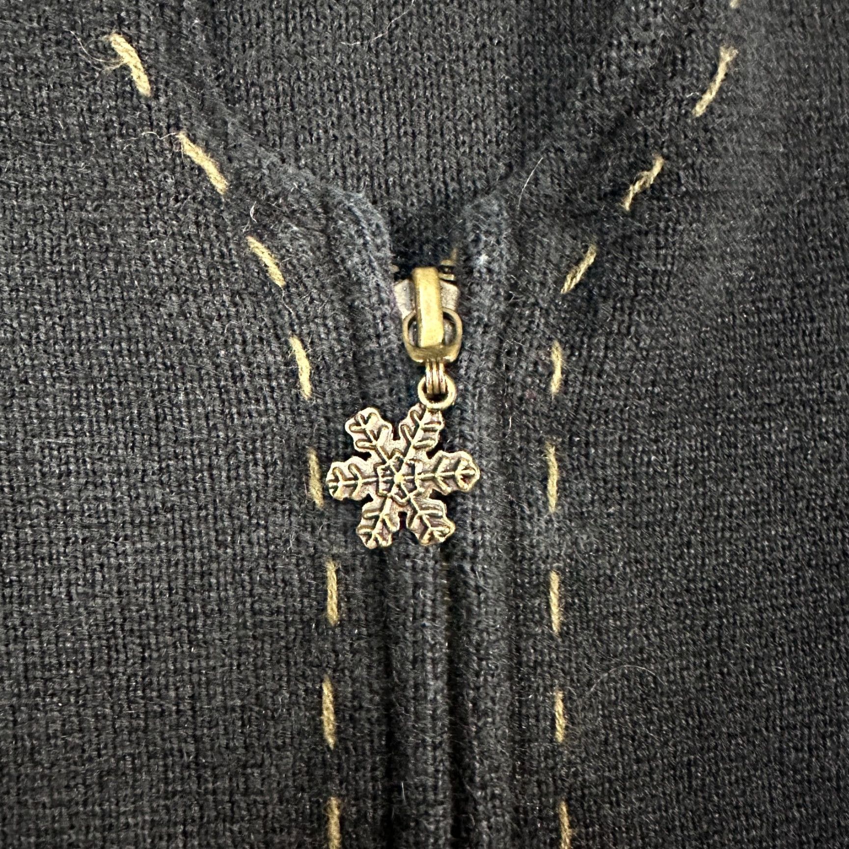 Vintage Woolrich Vest Womens S Black Embroidered Snowflake Snowman Zip Front Winter Pockets X-Mas 1990s (if applicable) Mens/Womens Size S / US 4 / IT 40 - 5 Thumbnail