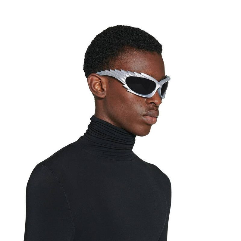 Balenciaga o1s1wg111225 Size: OS / Spike Rectangle Sunglasses Size ONE SIZE - 6 Thumbnail