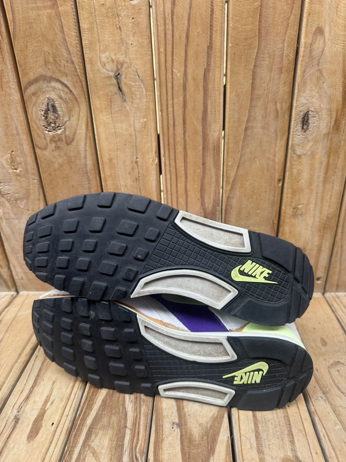 Nike 1991 Nike multicolored Fabric Running sneakers EUR 42 US 8.5 Size US 8.5 / EU 41-42 - 13 Thumbnail