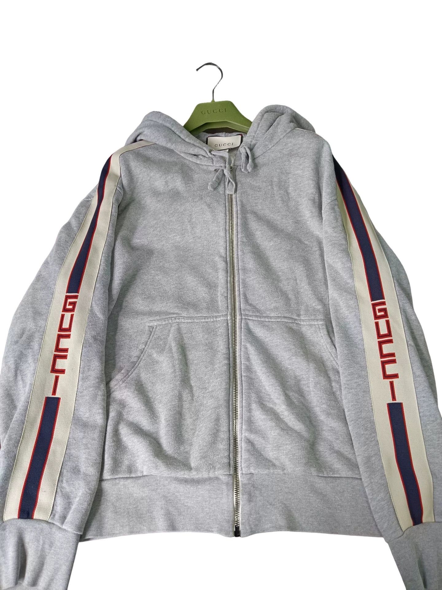 Gucci Gucci Logo Tape Zip Hoodie Size L Size US L / EU 52-54 / 3 - 1 Thumbnail