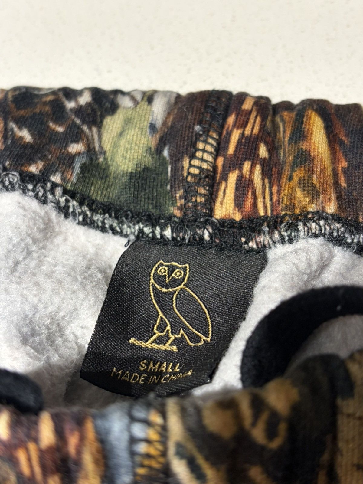 October's Very Own OVO Owl Camo Sweats Size US 30 / EU 46 - 2 Thumbnail