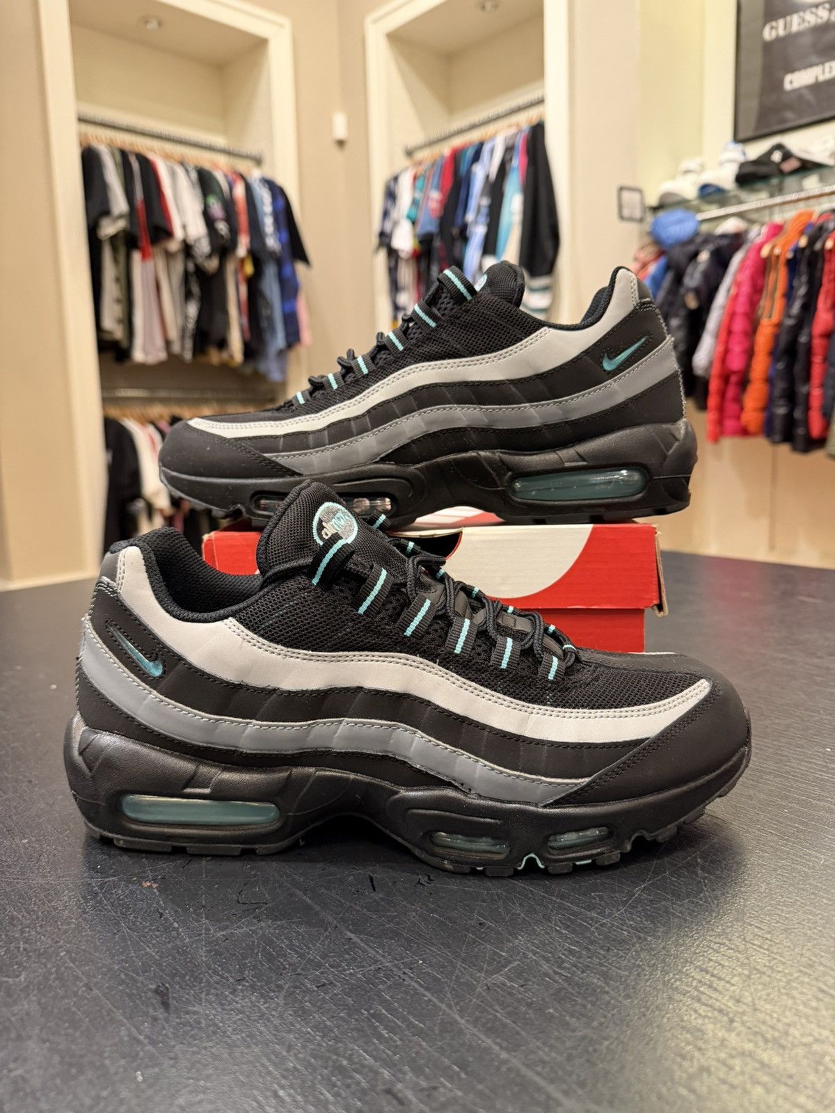 Nike Air Max 95 ‘Black/Aurora Green’