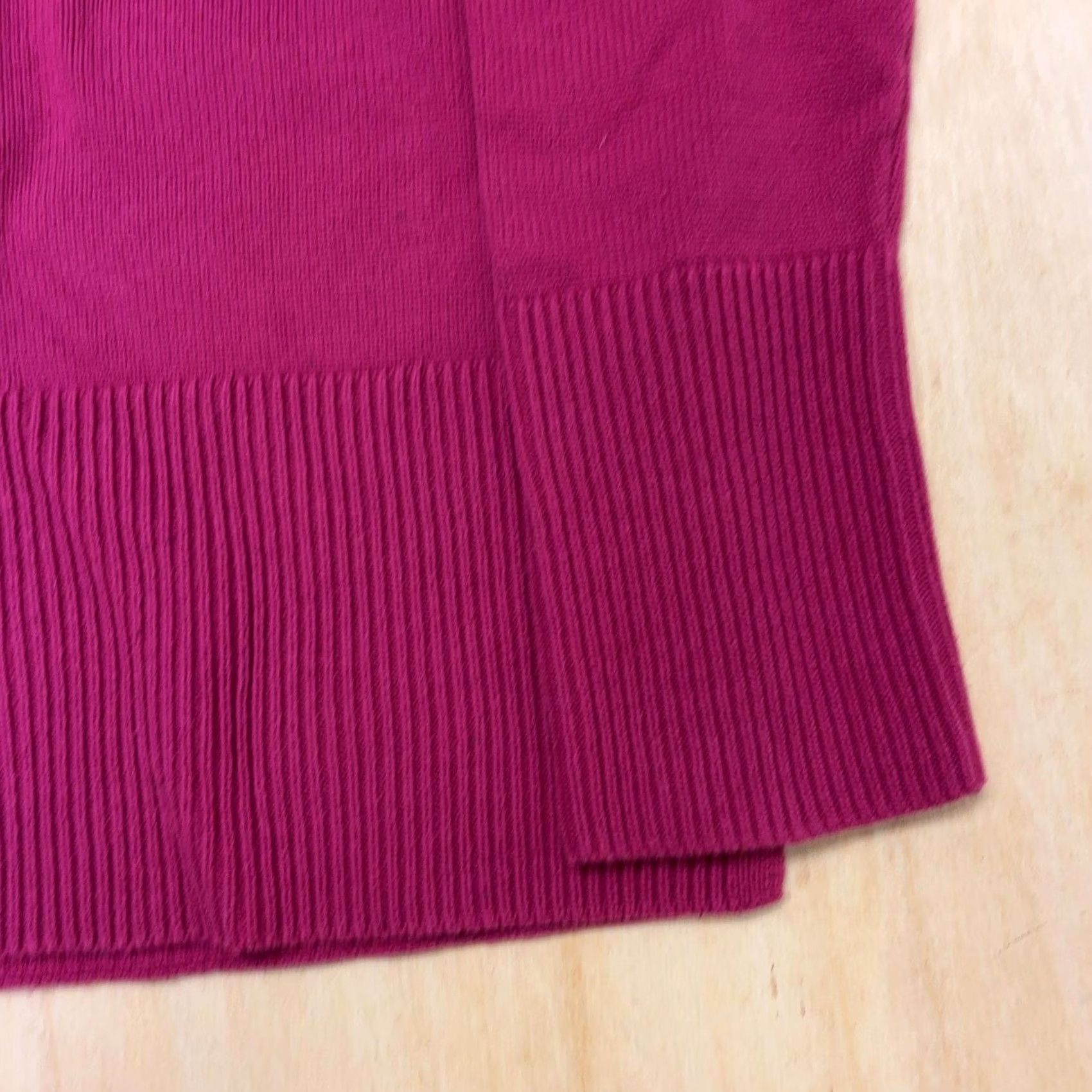 Gap Gap Sweater Womens Medium Pink Crew Neck Ribbed Hem Knit Pullover Tight-Knit Size M / US 6-8 / IT 42-44 - 2 Thumbnail