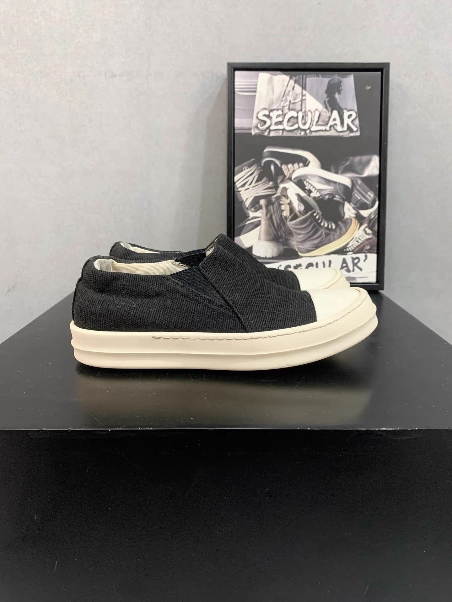 Rick Owens Rick Owens Black White Slip-on Casual Shoes K34 Size US 6 / IT 36 - 2 Thumbnail